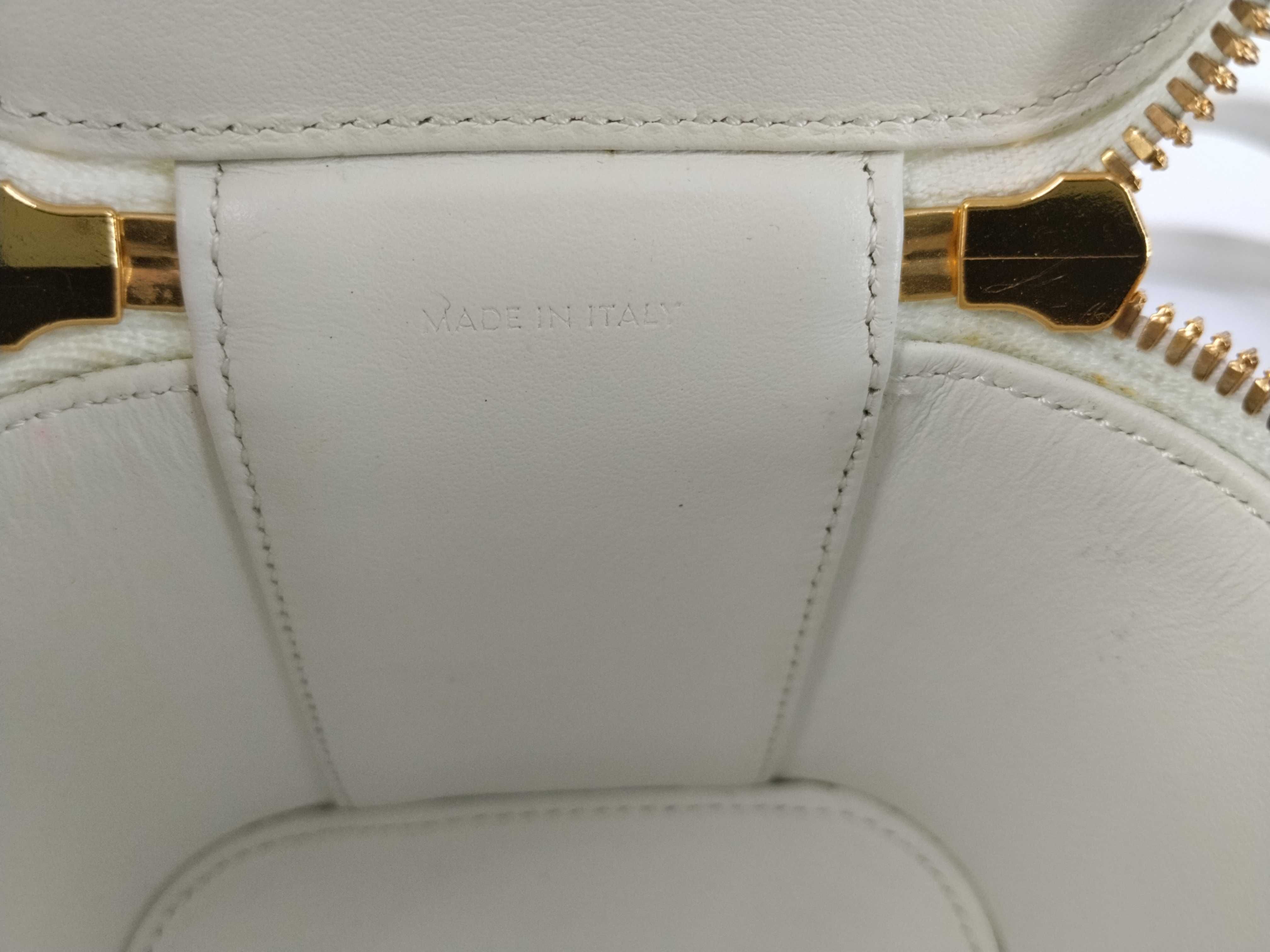 Triomphe Shoulder Bag — view 11