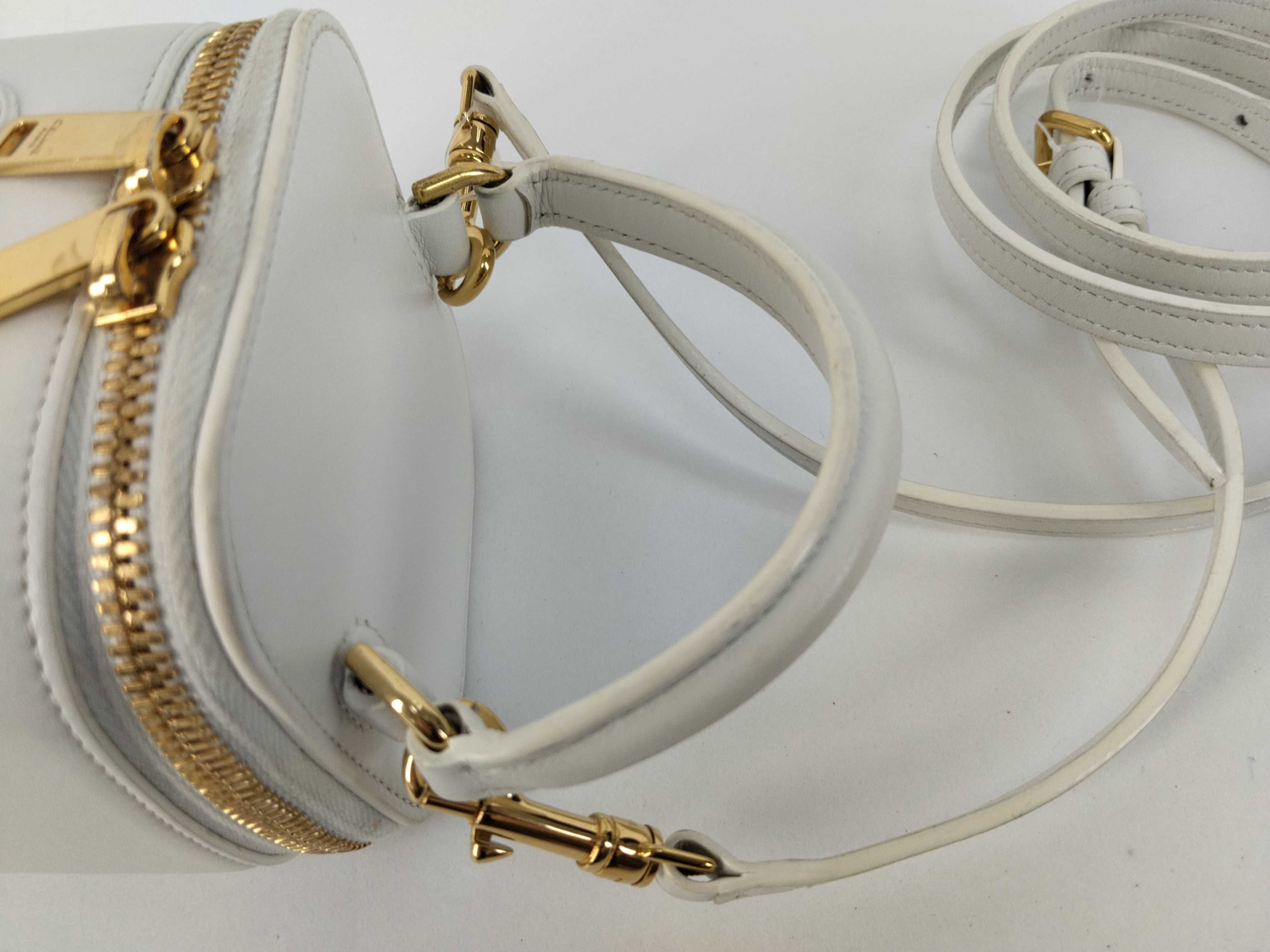 Triomphe Shoulder Bag — view 4