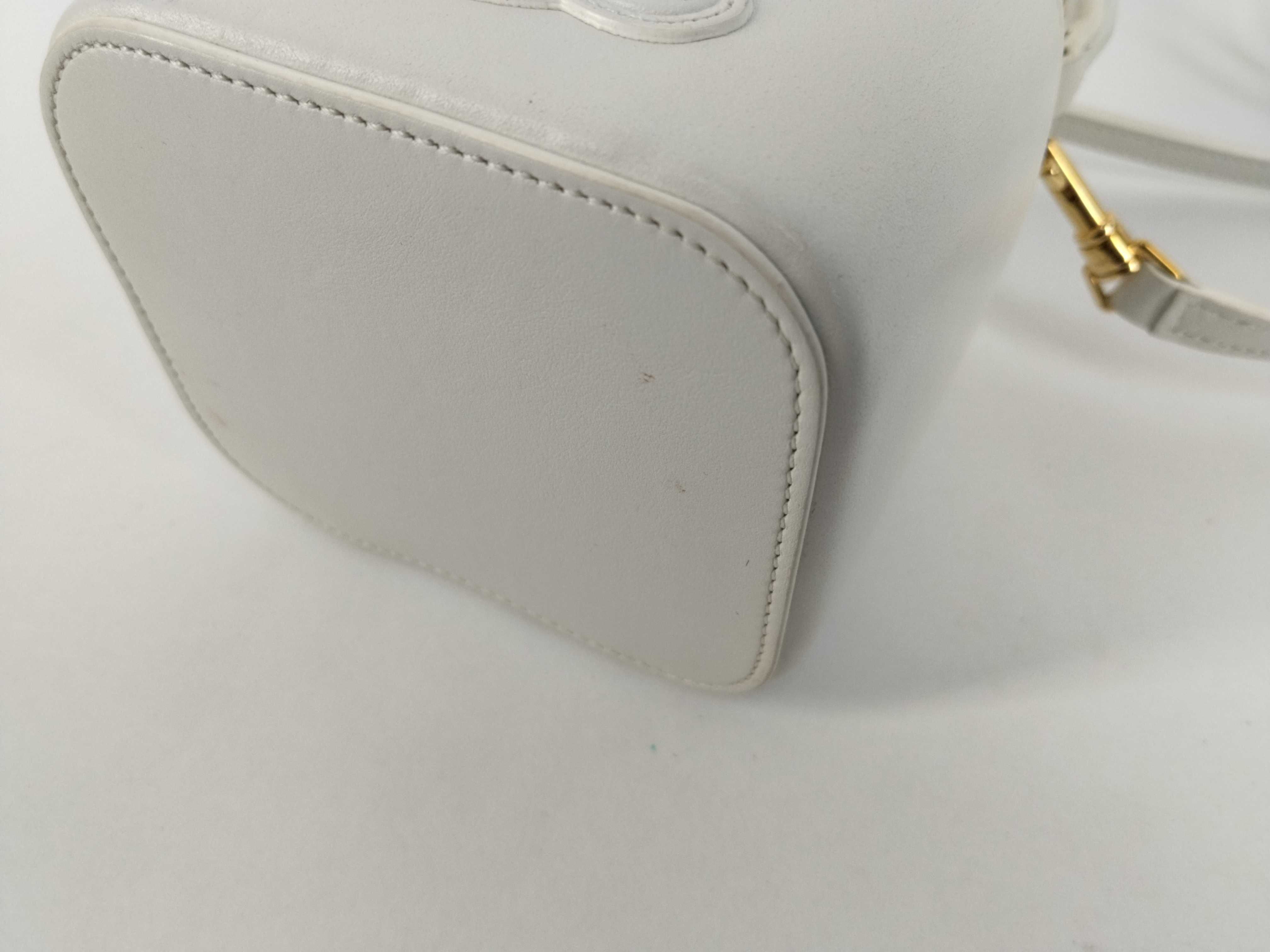 Triomphe Shoulder Bag — view 6