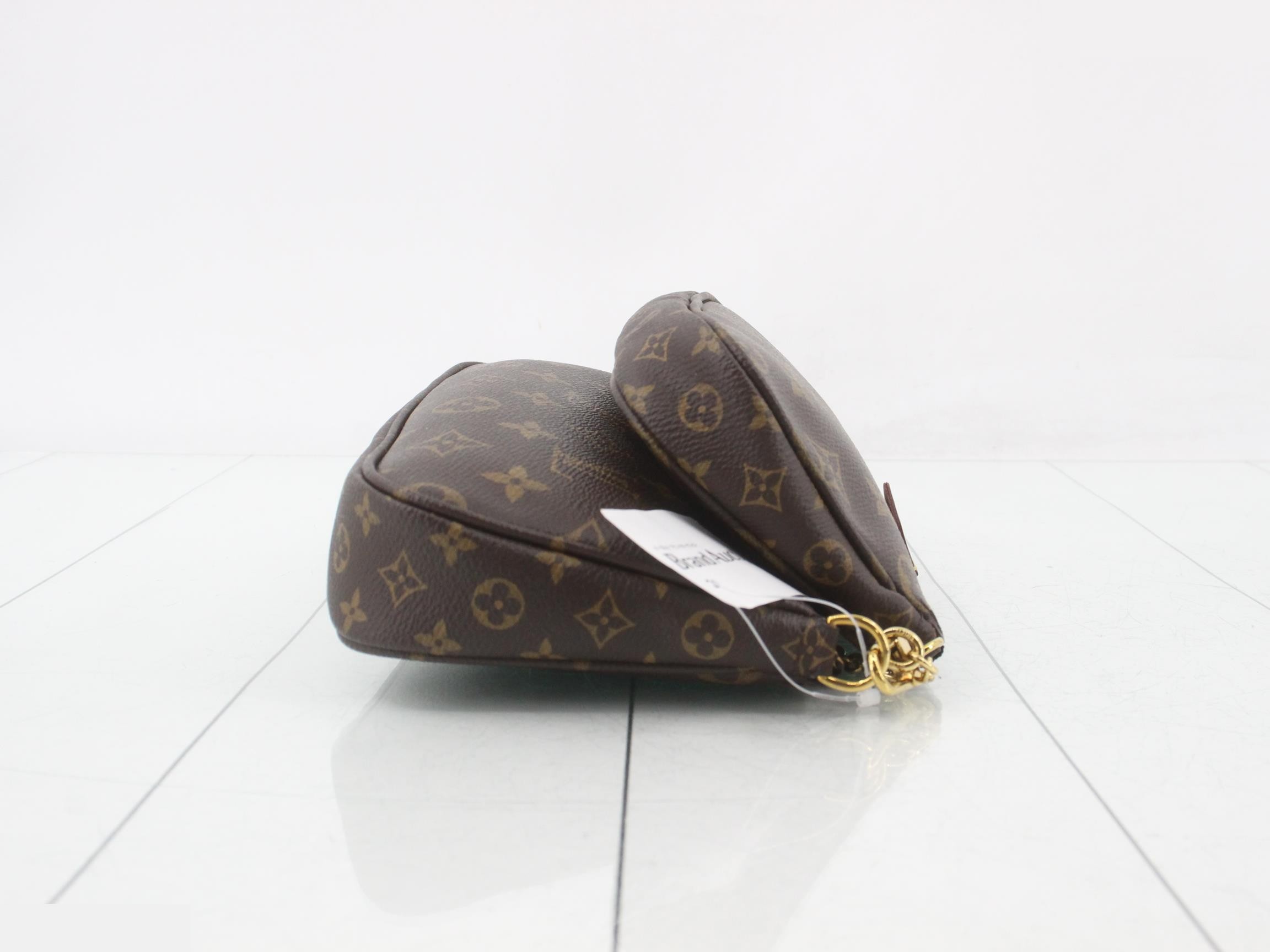 Multi Pochette Accessoires Khaki 2-Way Shoulder Bag — view 3