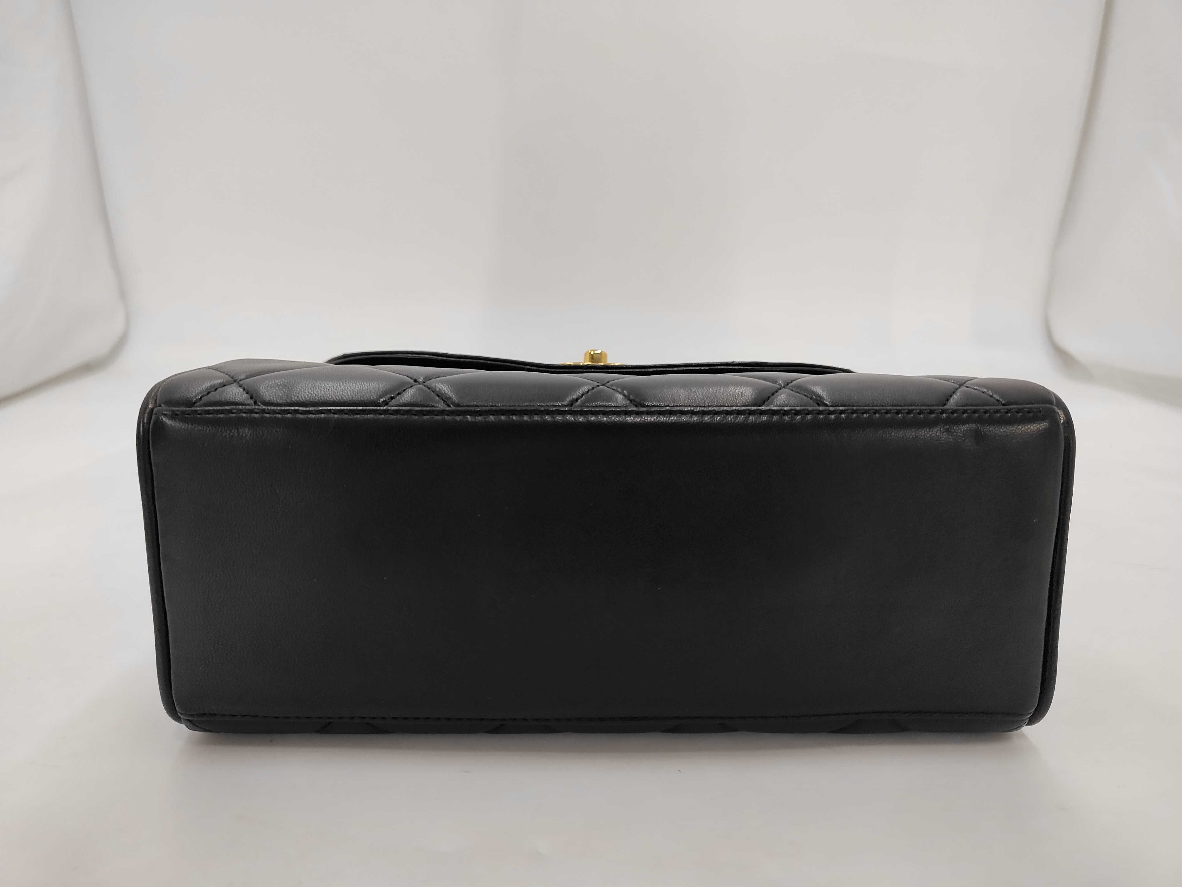 Matelassé Lambskin Chain Tote Bag — view 4