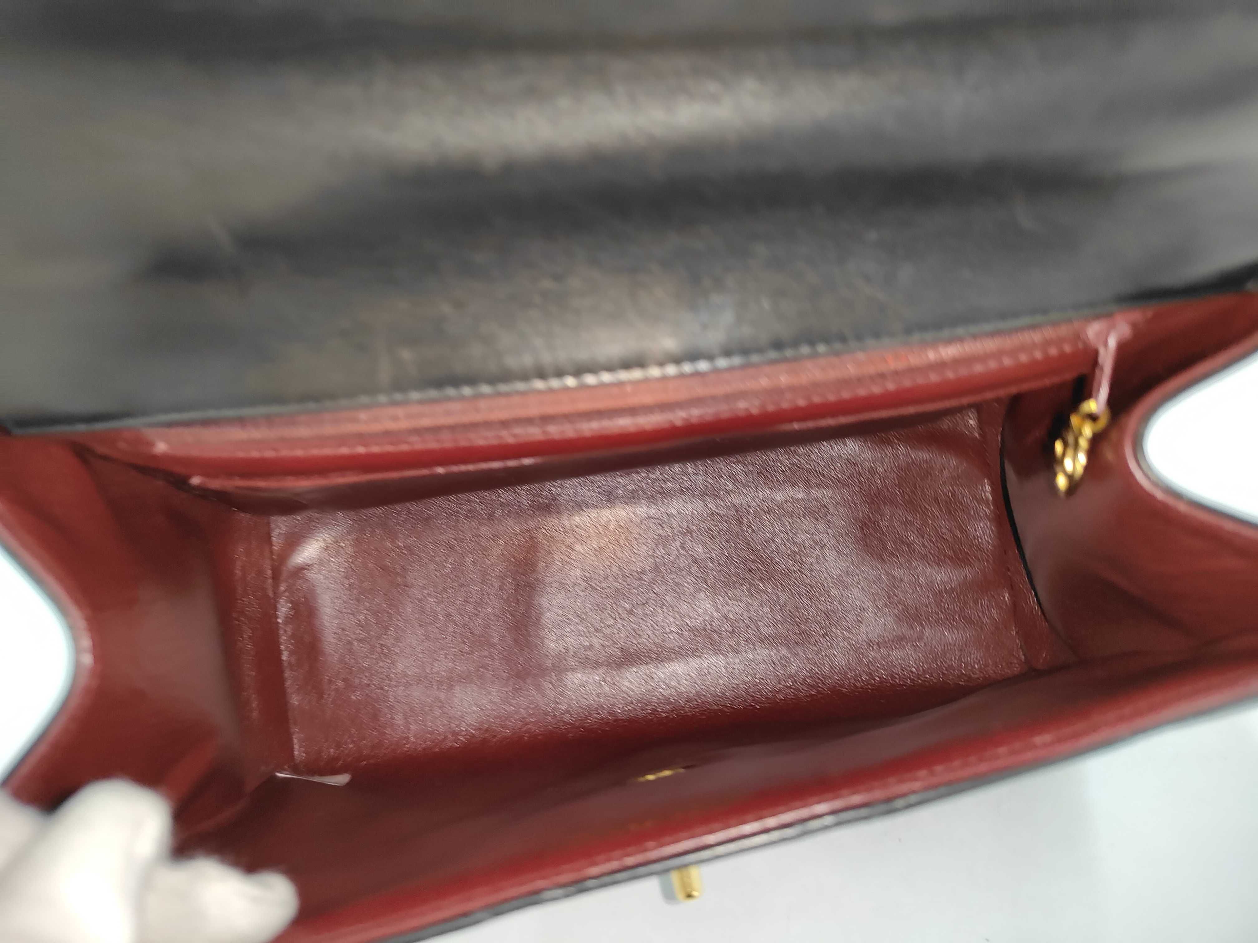 Matelassé Lambskin Chain Tote Bag — view 9