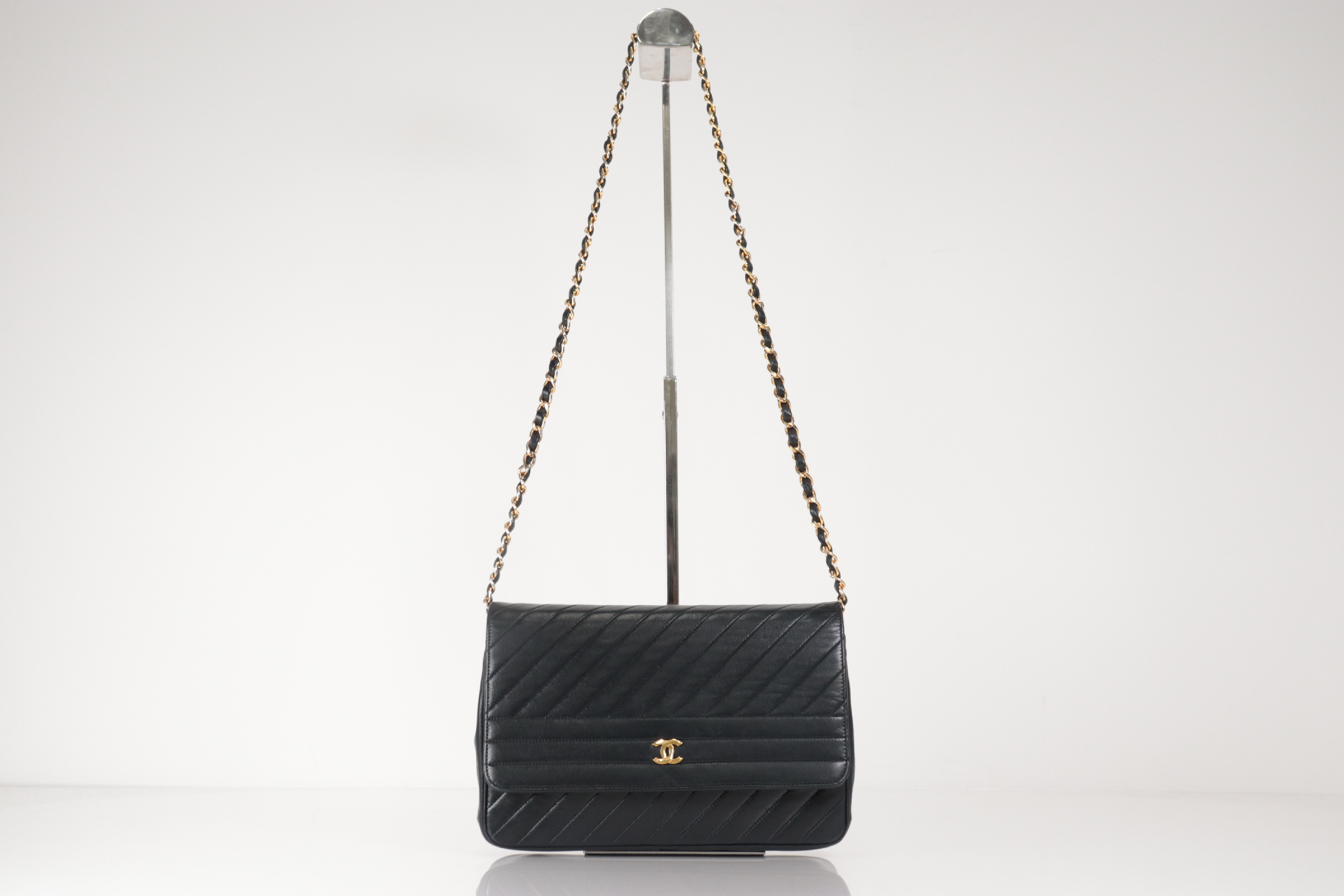 Diagonal Stitch Lambskin Chain Shoulder Bag (Series 2)