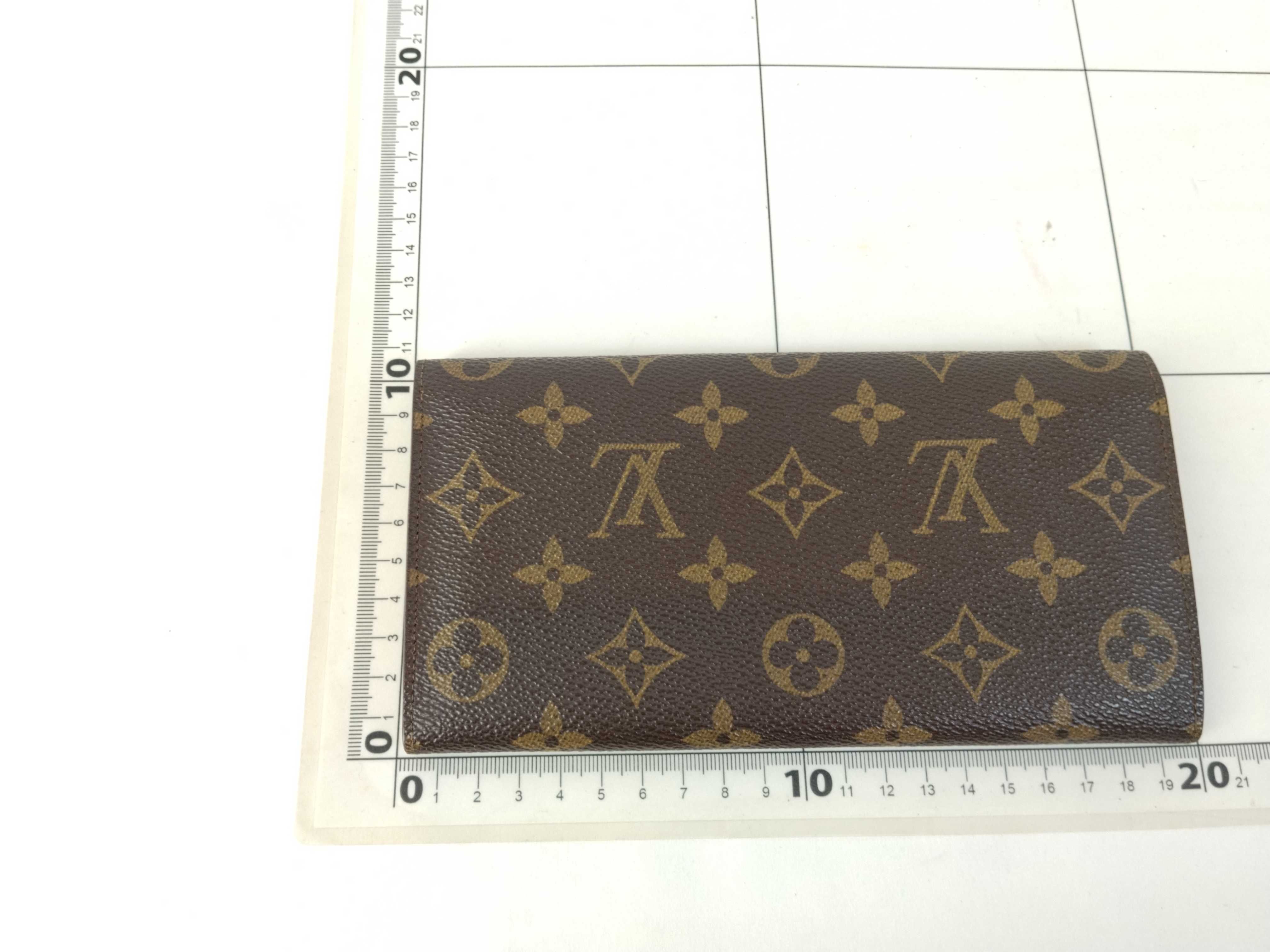 Monogram / Monogram / Pochette Porte Monnaie Credit / M61725 / Long Wallet / PVC Wallet — view 2