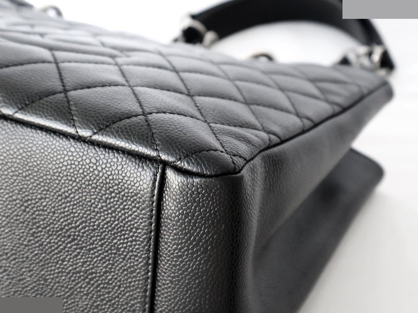 Caviar Skin GST Chain Tote Bag, Black — view 4