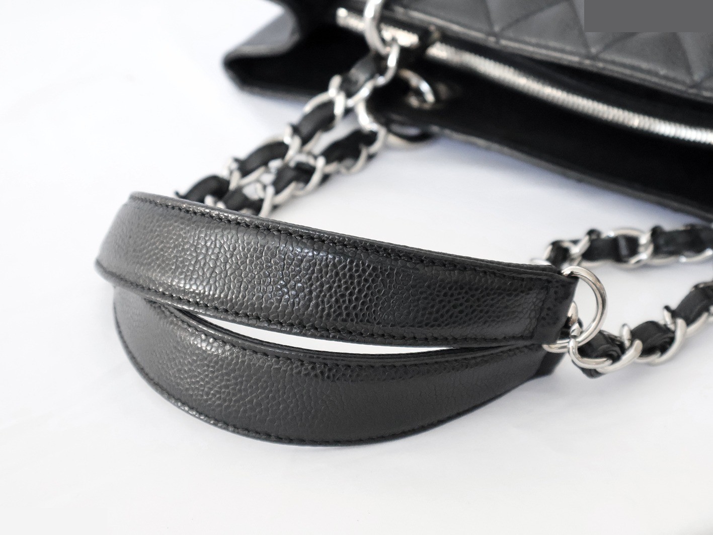 Caviar Skin GST Chain Tote Bag, Black — view 8