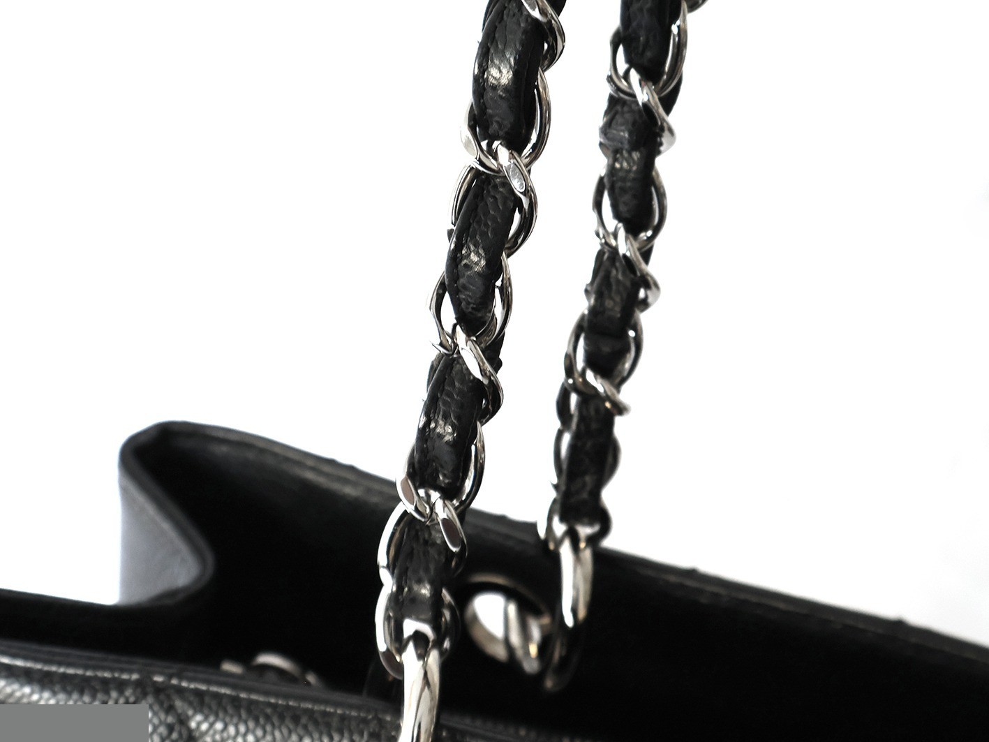 Caviar Skin GST Chain Tote Bag, Black — view 9