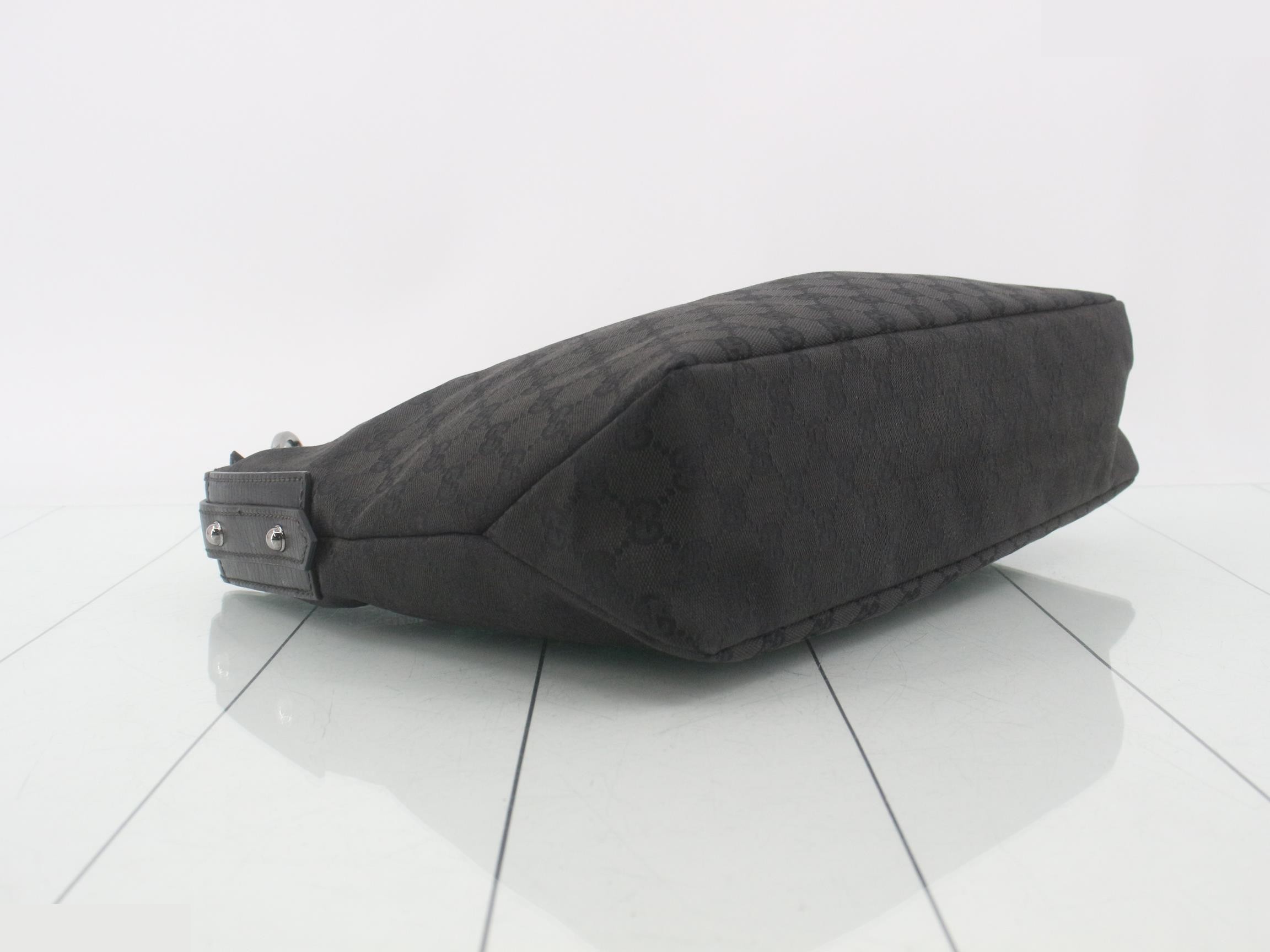 GG Canvas (Bag) - Shoulder Bag - Horsebit — view 5