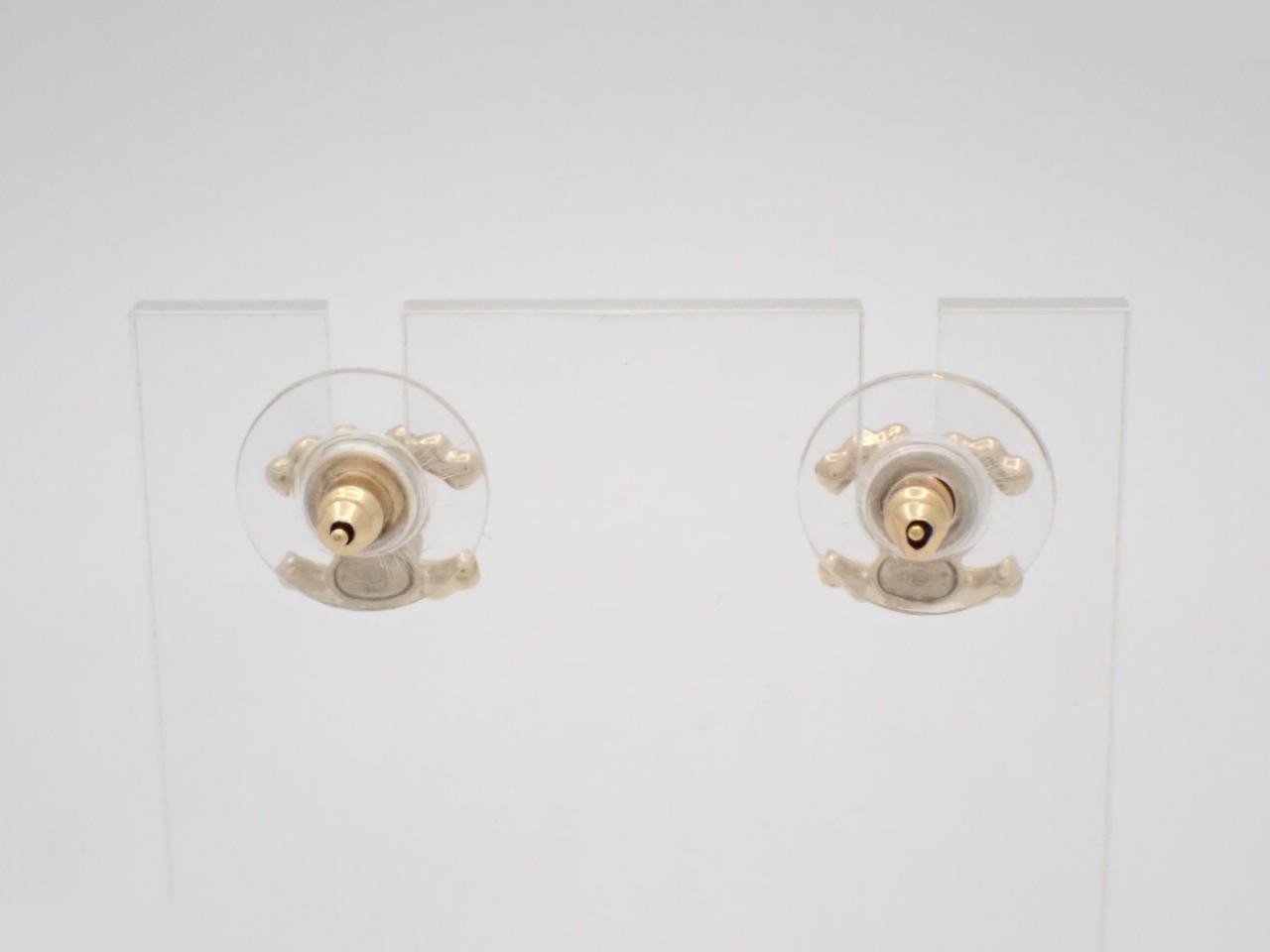 earrings, A20S, Coco Mark design, gold, rhinestone, 1cm wide. — view 2