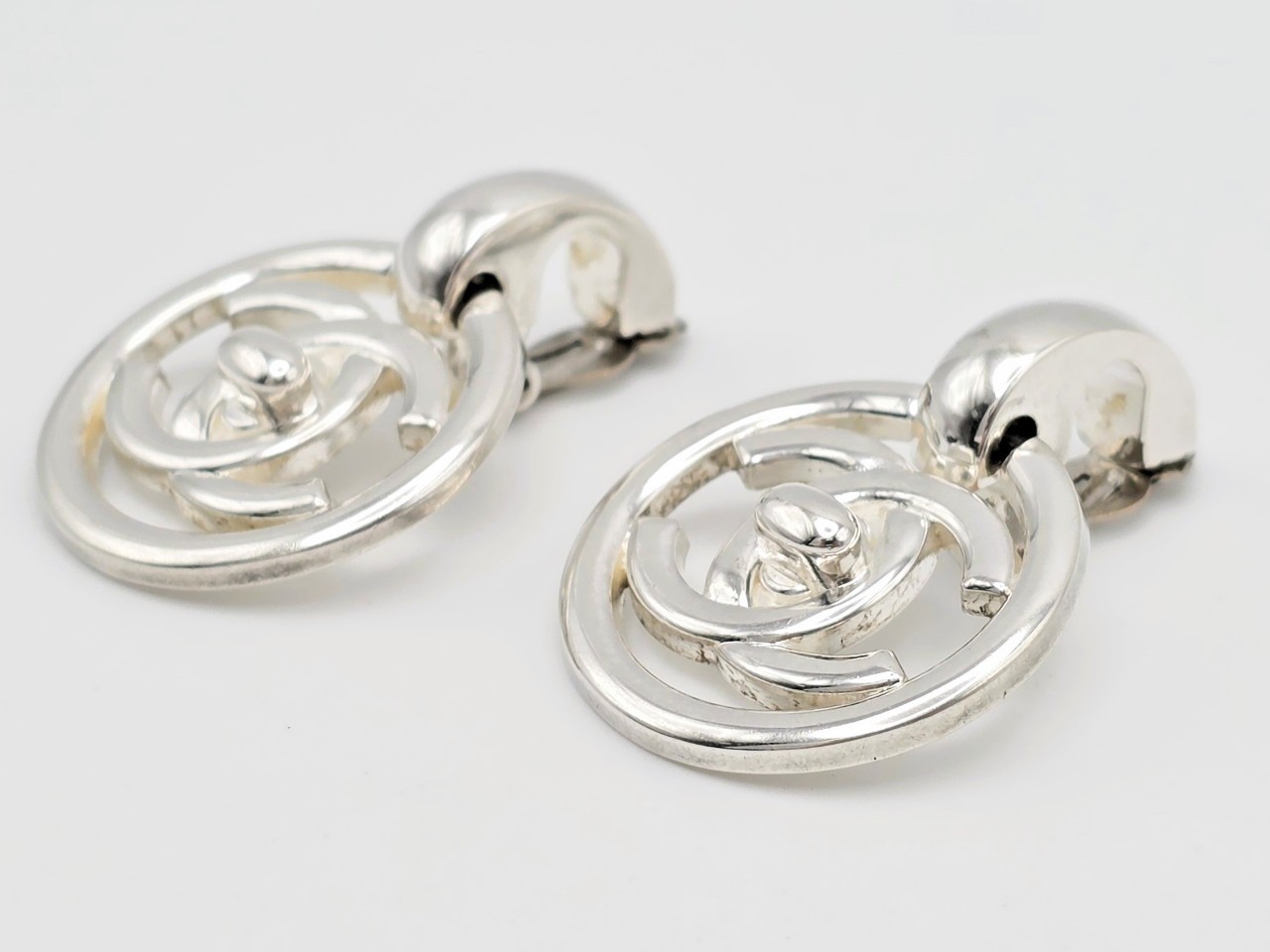 earrings — view 2