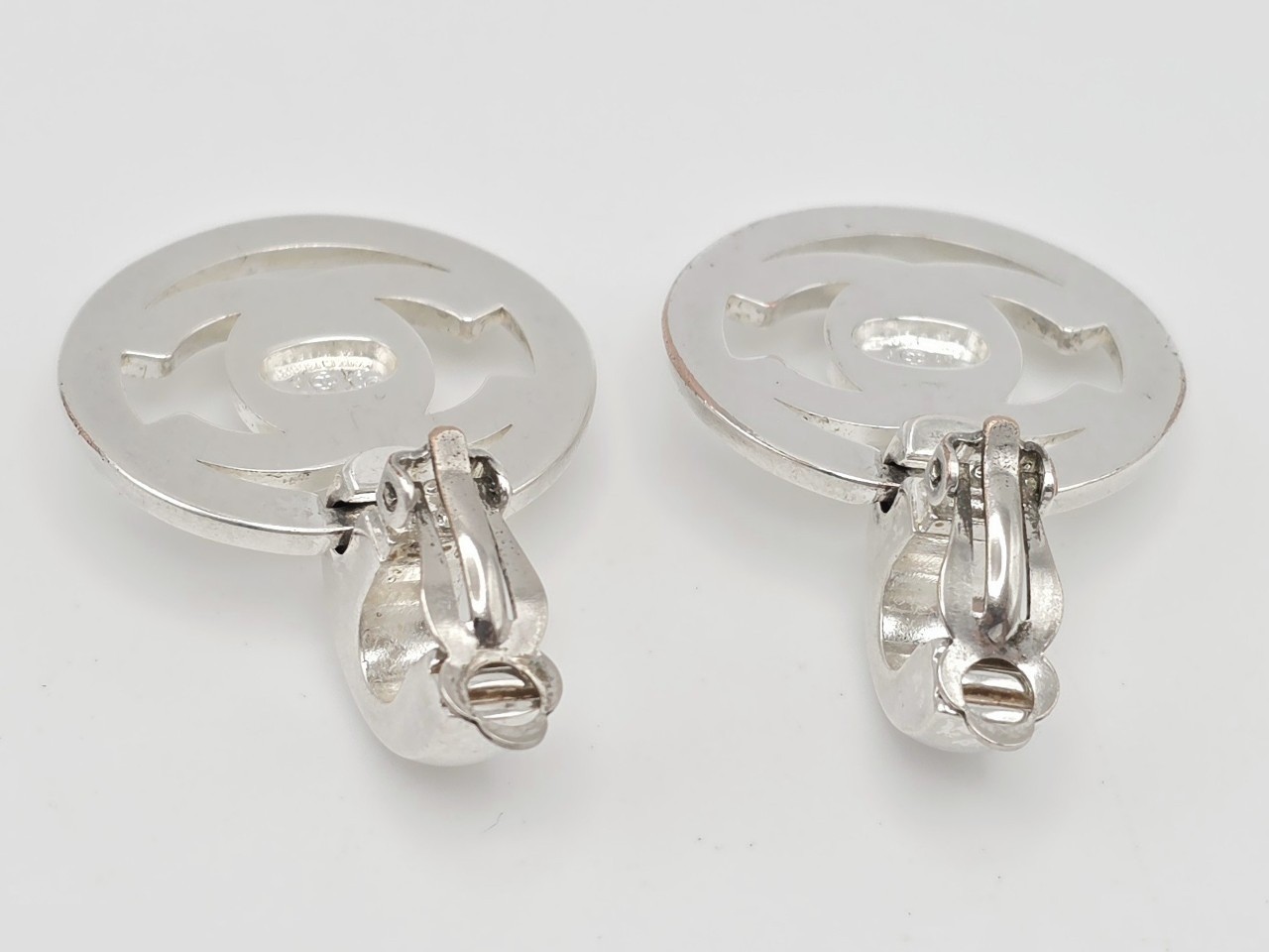 earrings — view 5