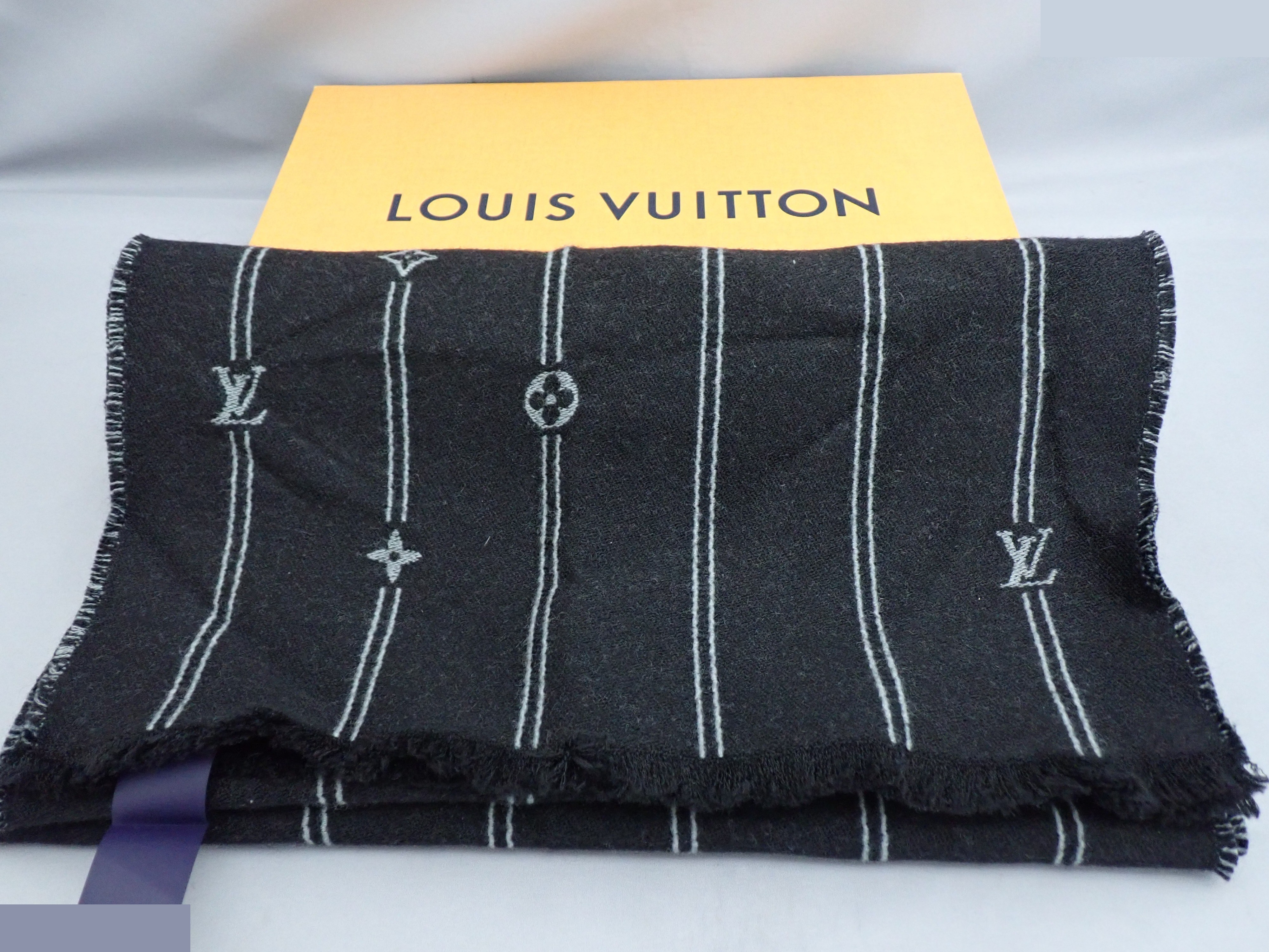 Monogram Stripes — view 4