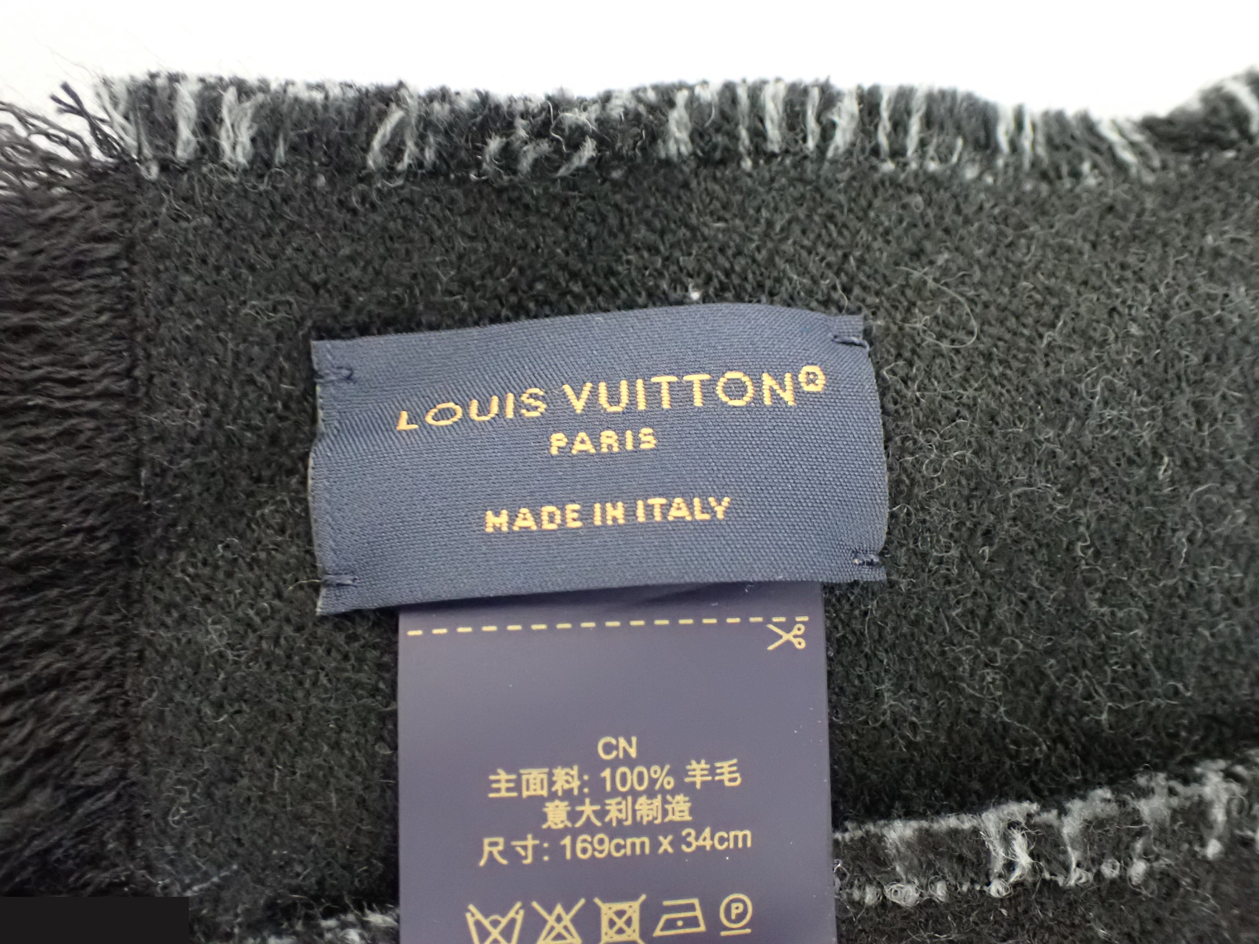 Monogram Stripes — view 5