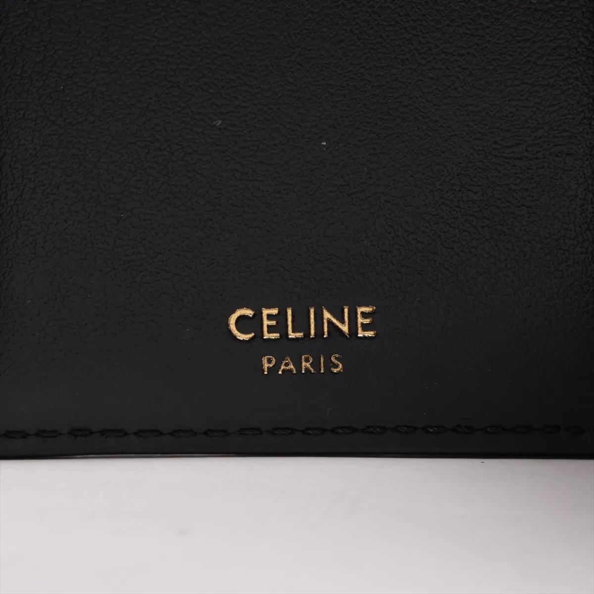 Triomphe Fine Strap Wallet Leather Compact Wallet Black — view 7