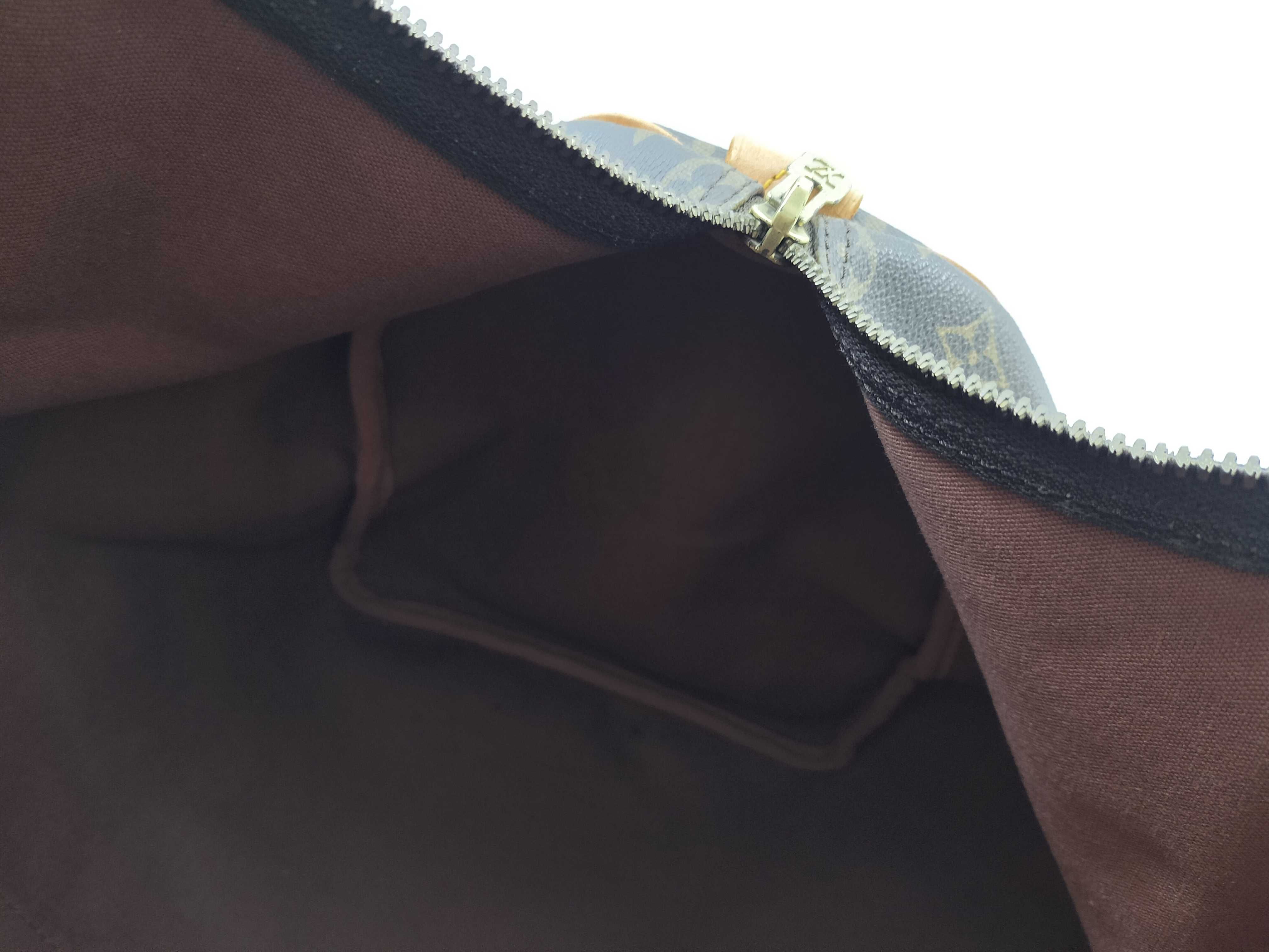 Monogram — view 14