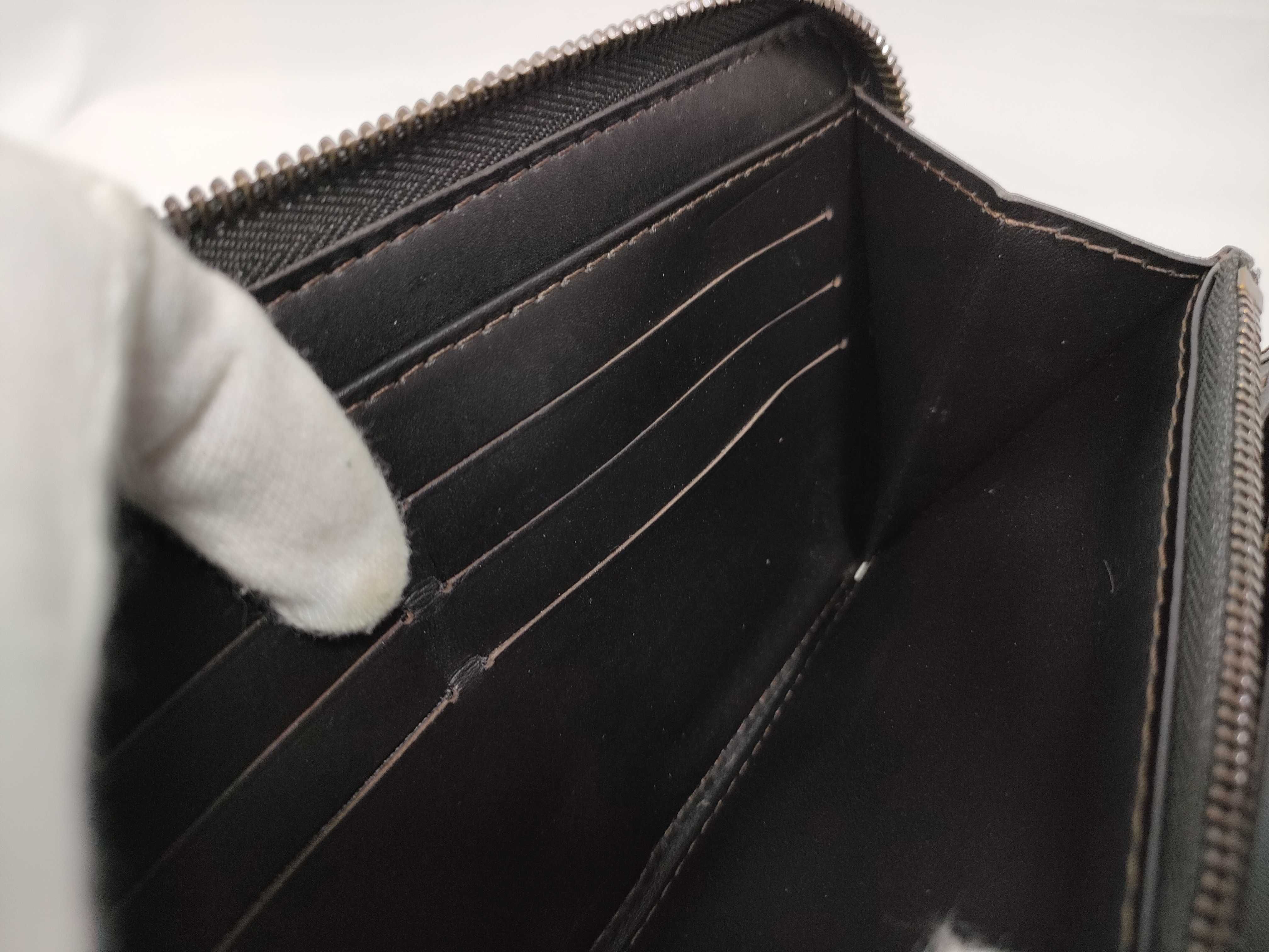 LV Utah Round Zip Wallet — view 11