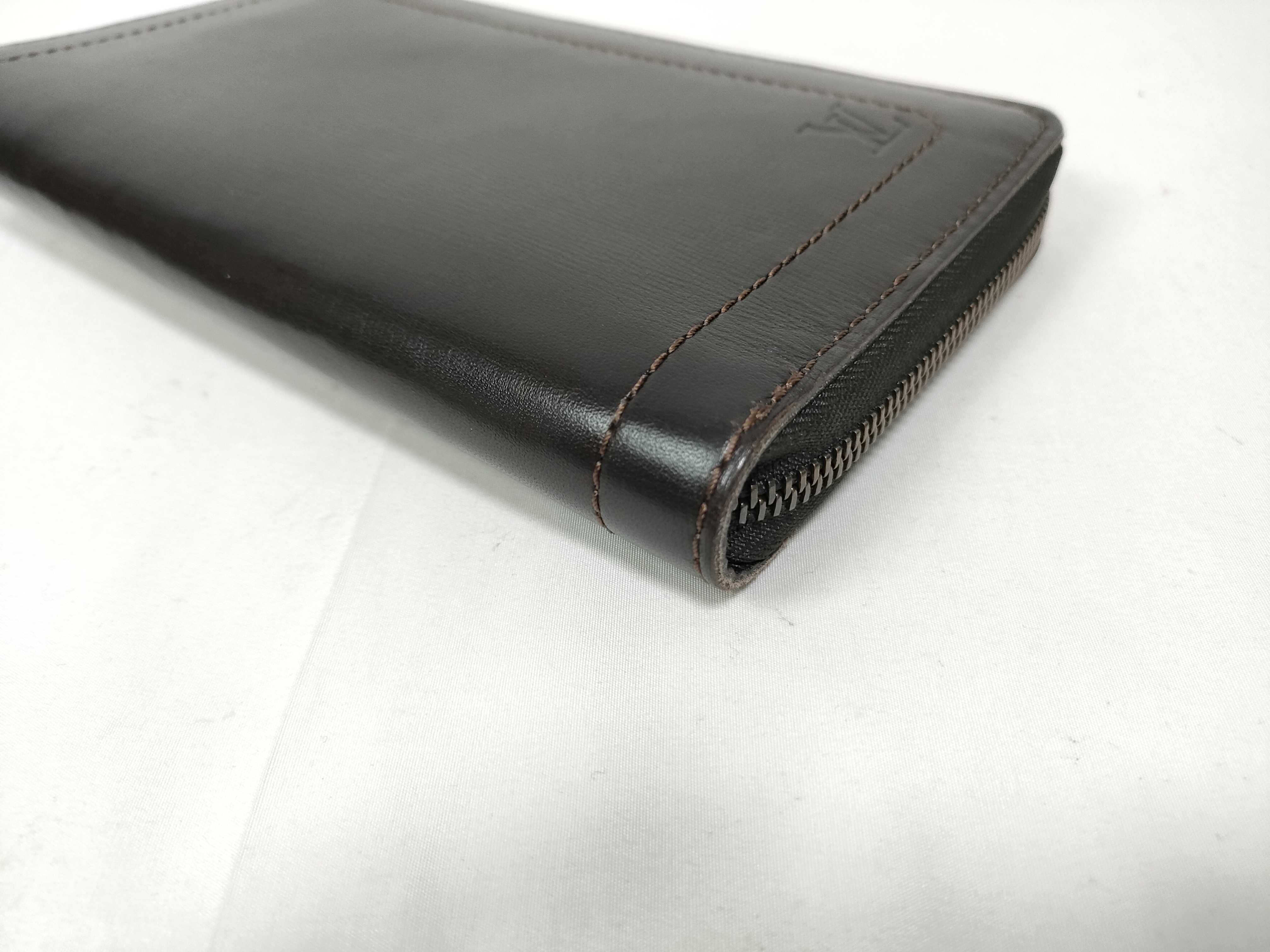 LV Utah Round Zip Wallet — view 3