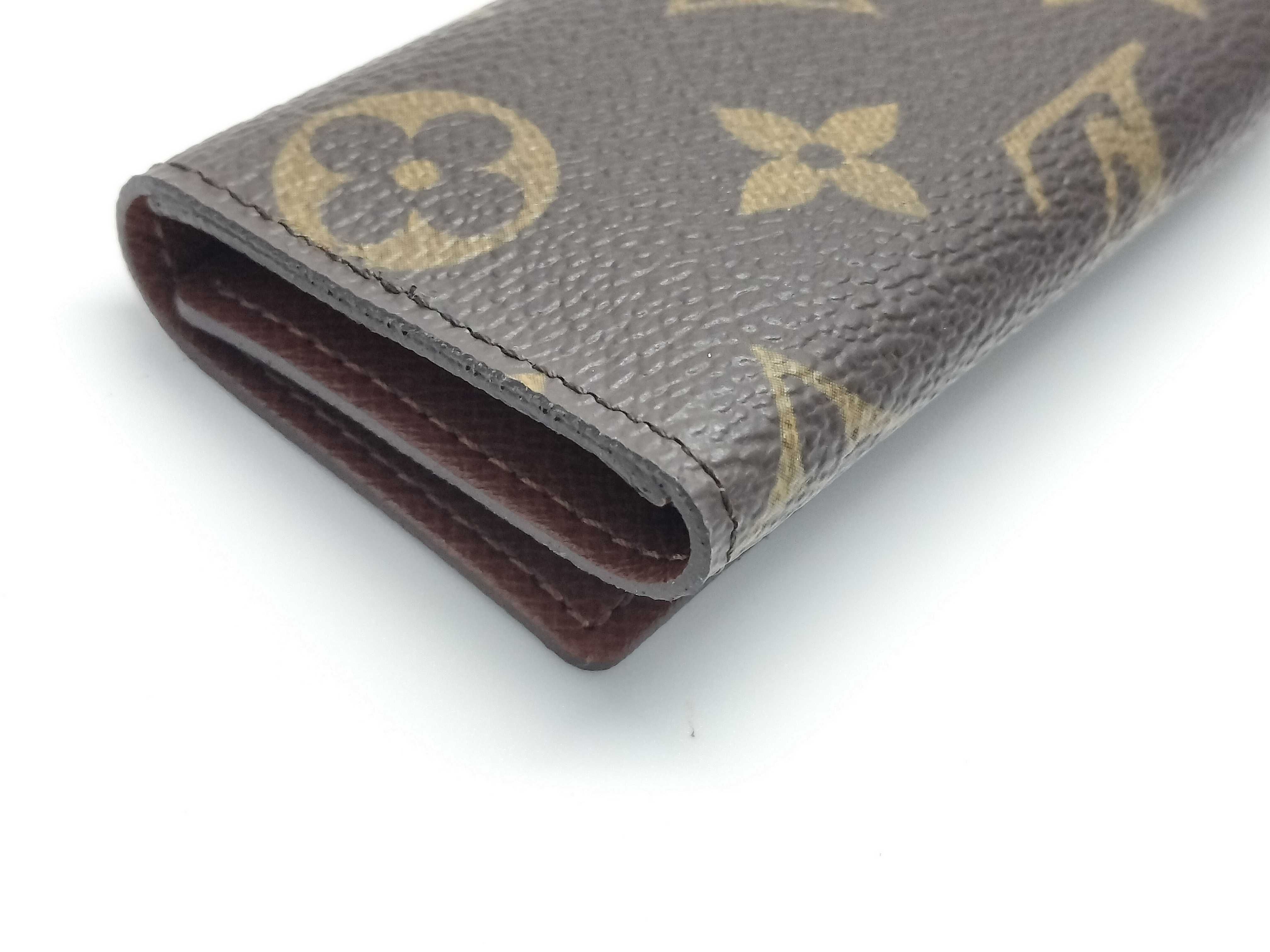 Monogram M62631 Multicle 4 Key Case/Keychain — view 3