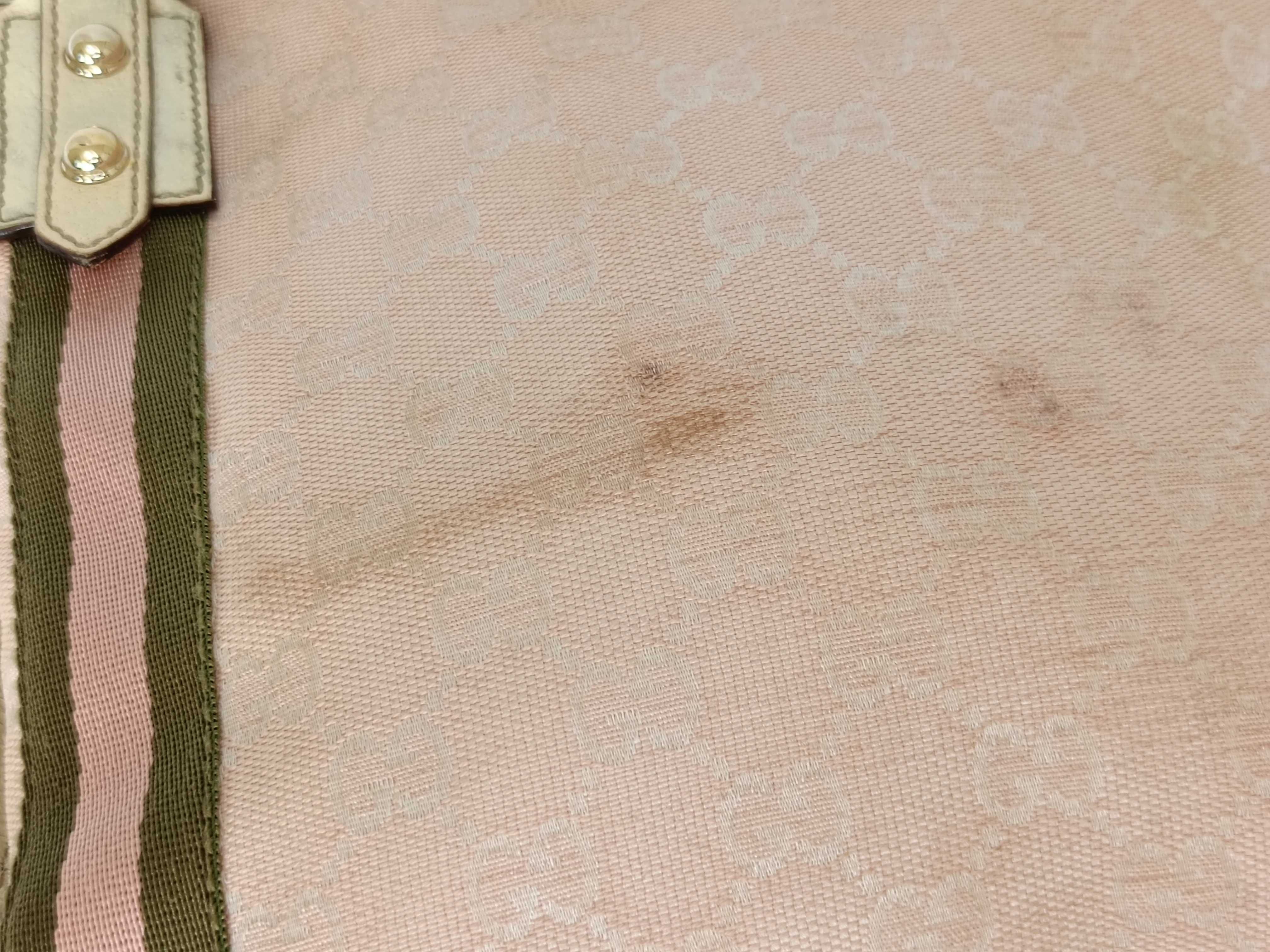 GG Canvas Shoulder Bag — view 11