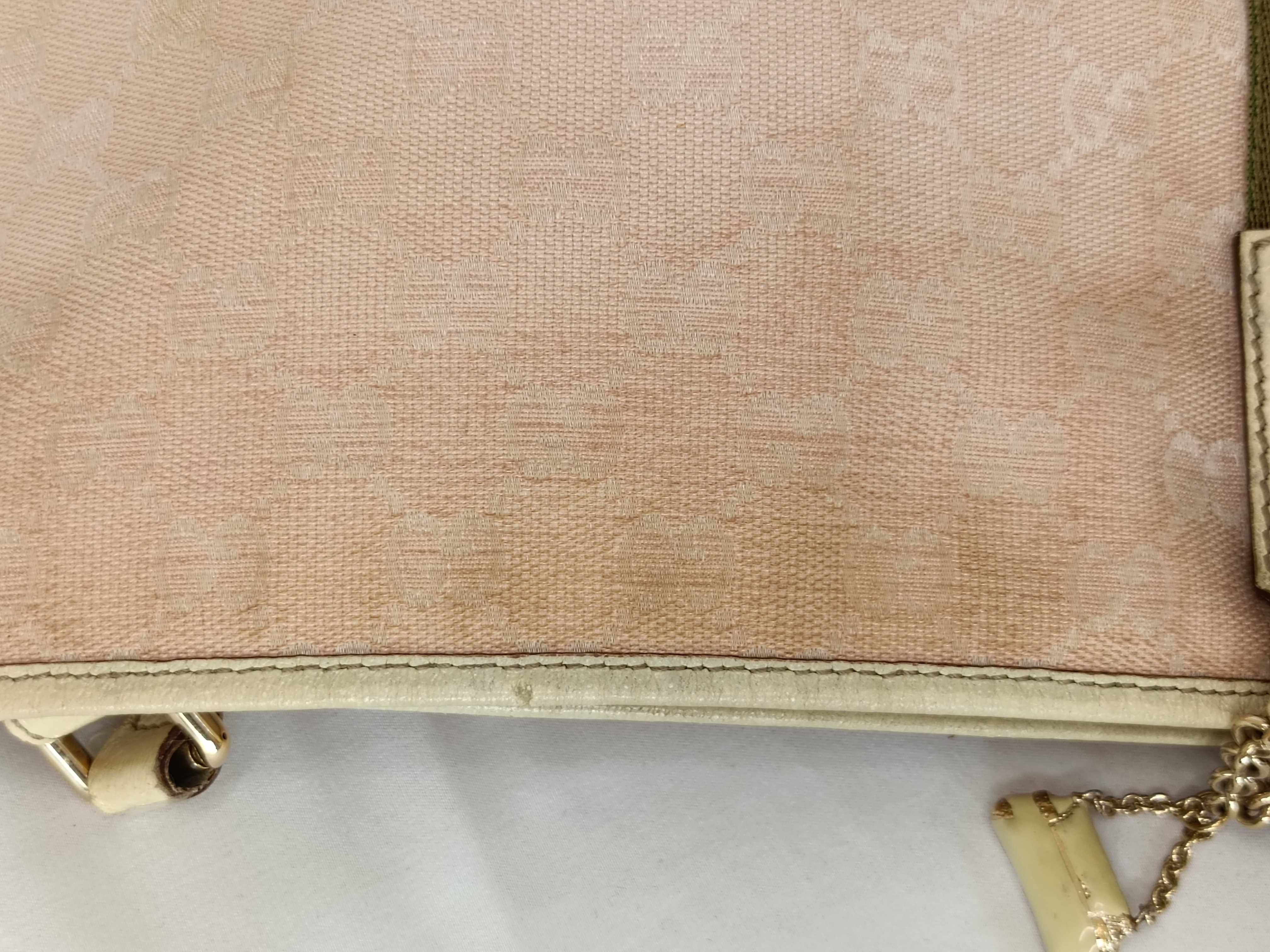 GG Canvas Shoulder Bag — view 12