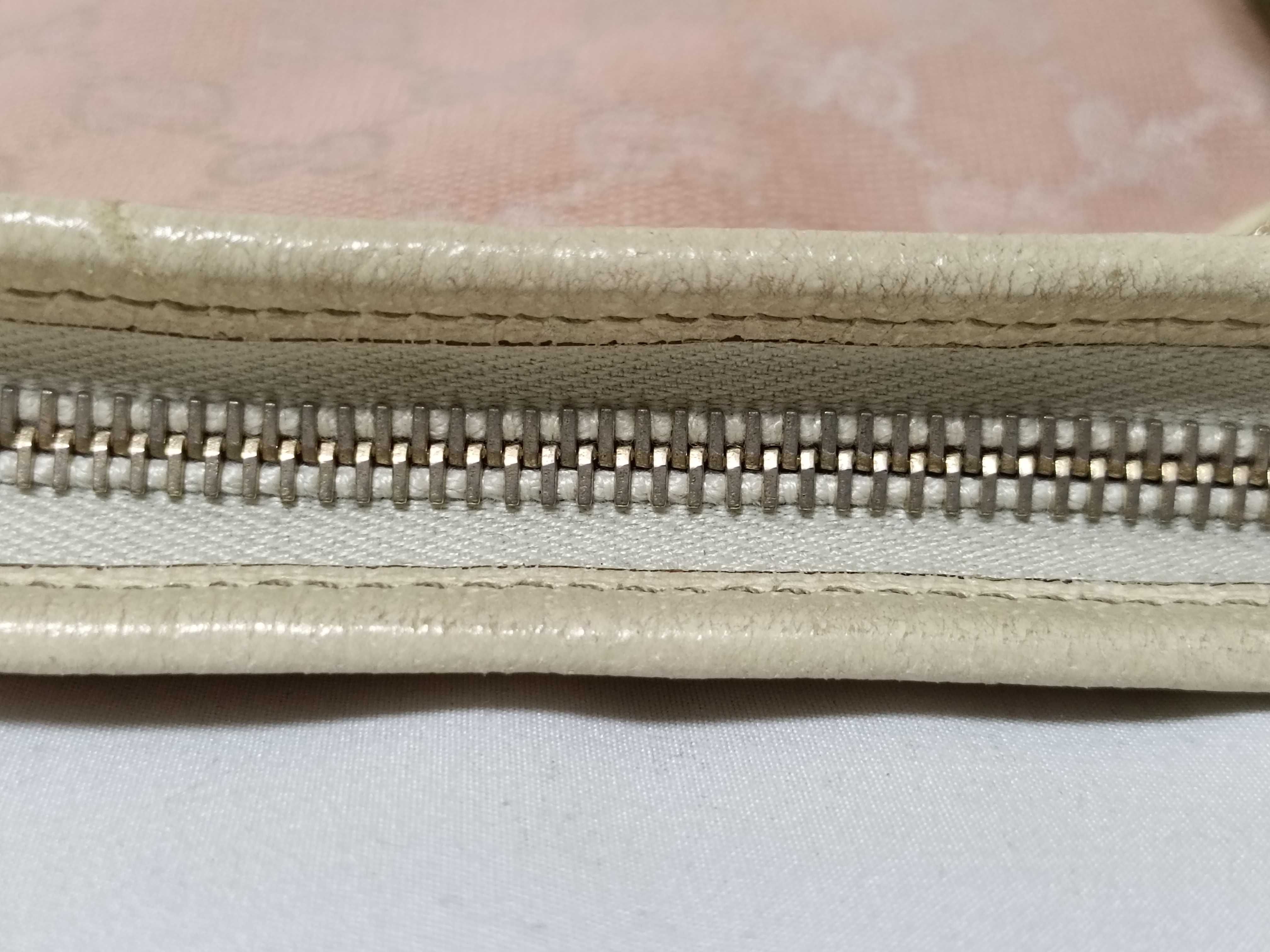 GG Canvas Shoulder Bag — view 6