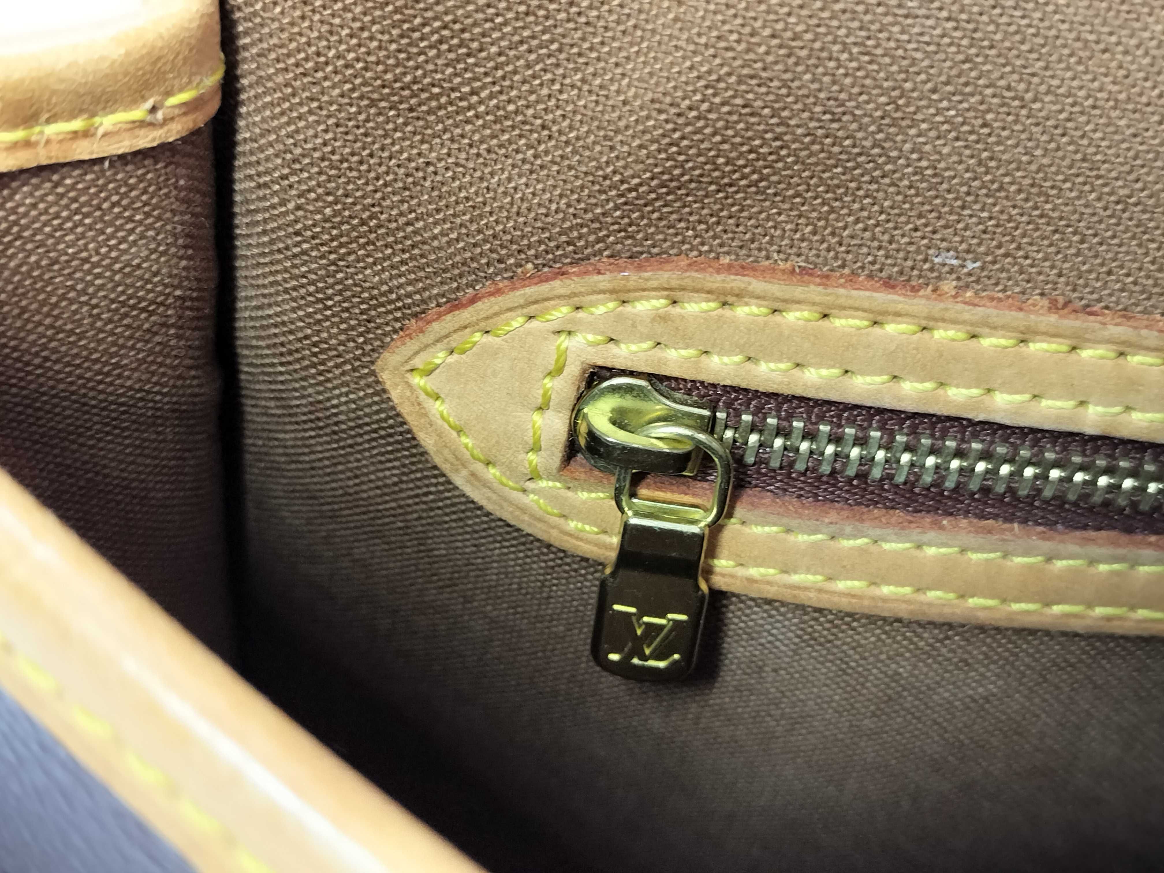 Monogram DU- Monogram Solonge M42250 Shoulder Bag — view 11