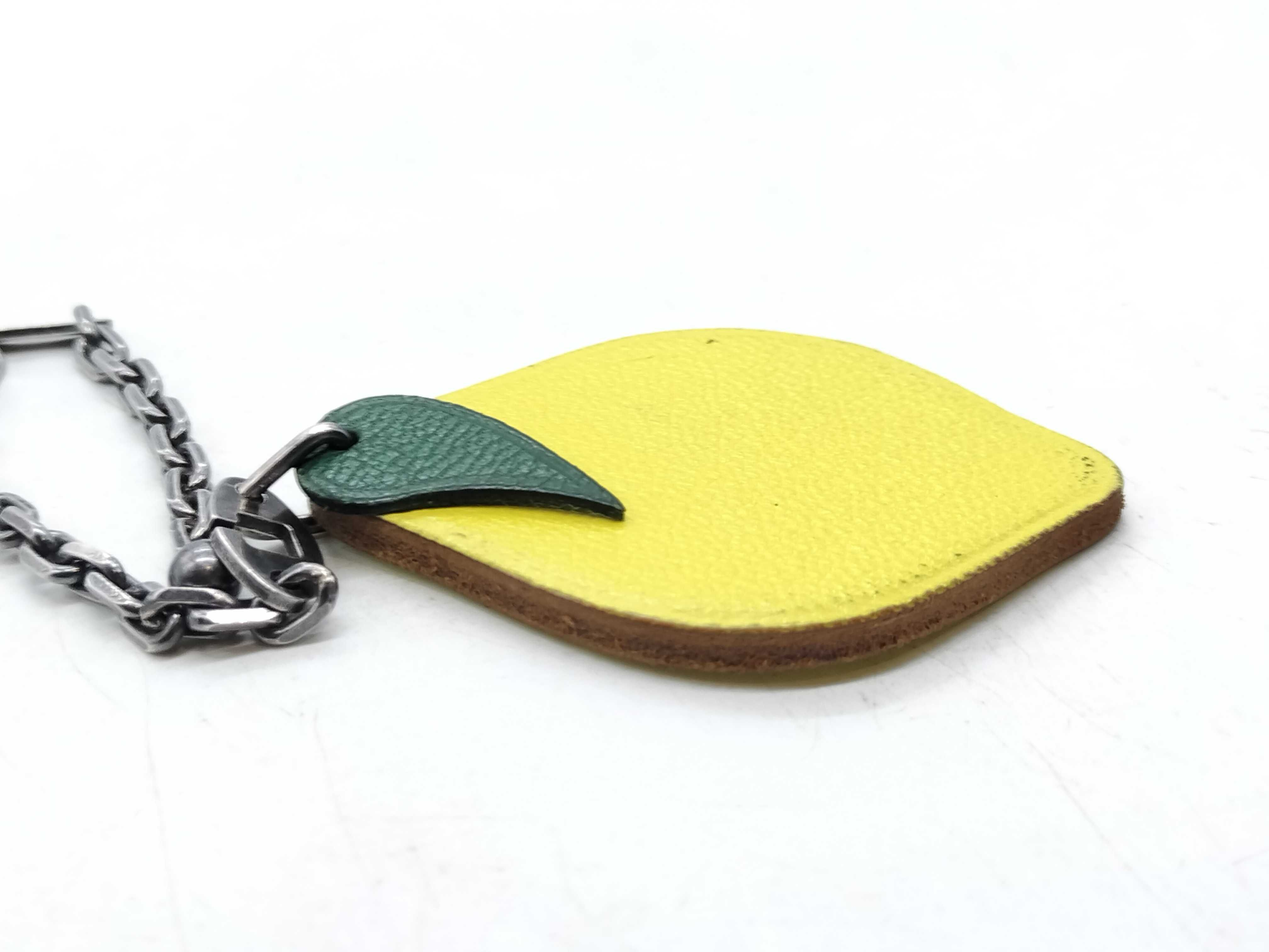 Lemon Motif Charm 925 Key Case/Key Chain — view 2