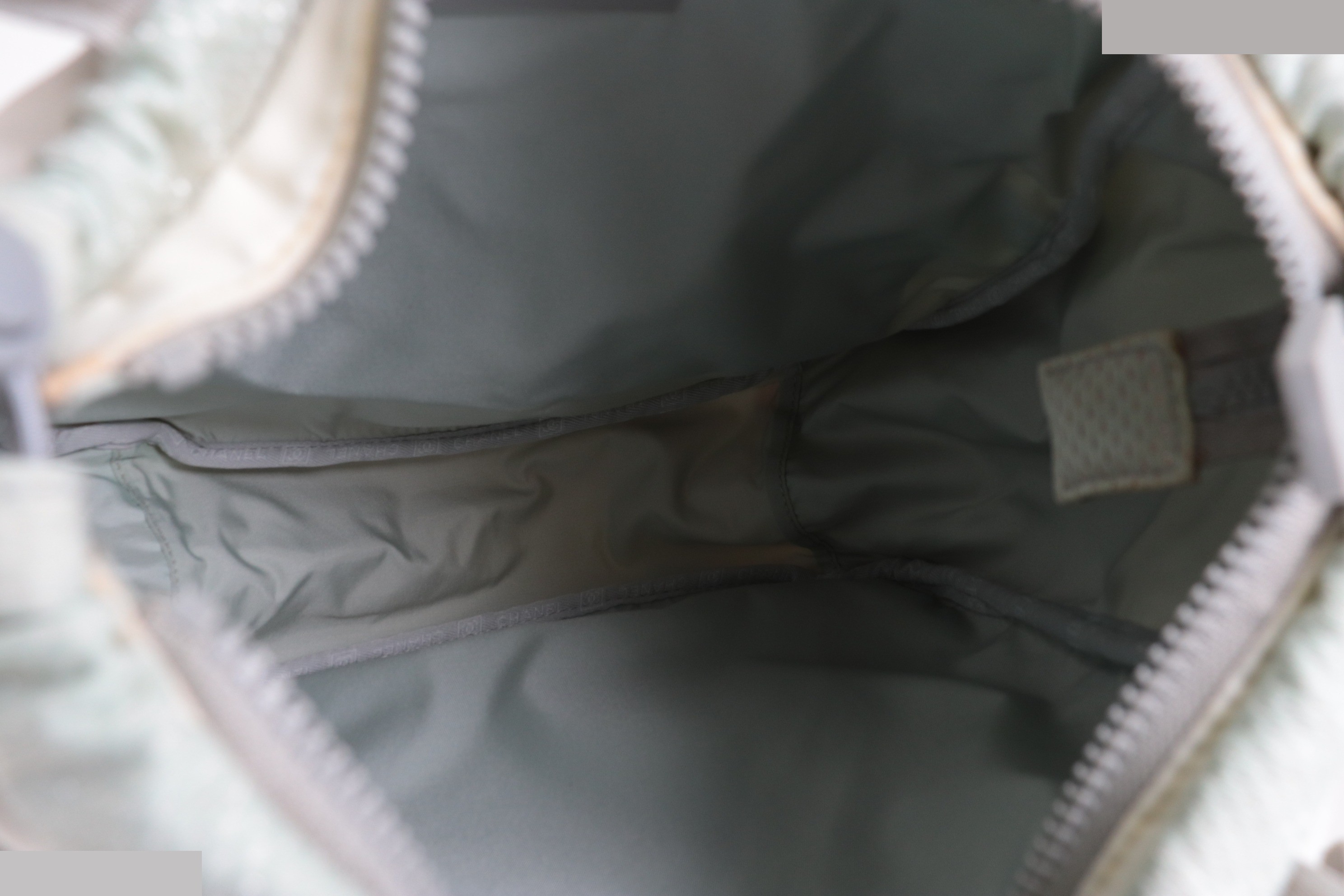 Sports line nylon tote bag, number 10s — view 8