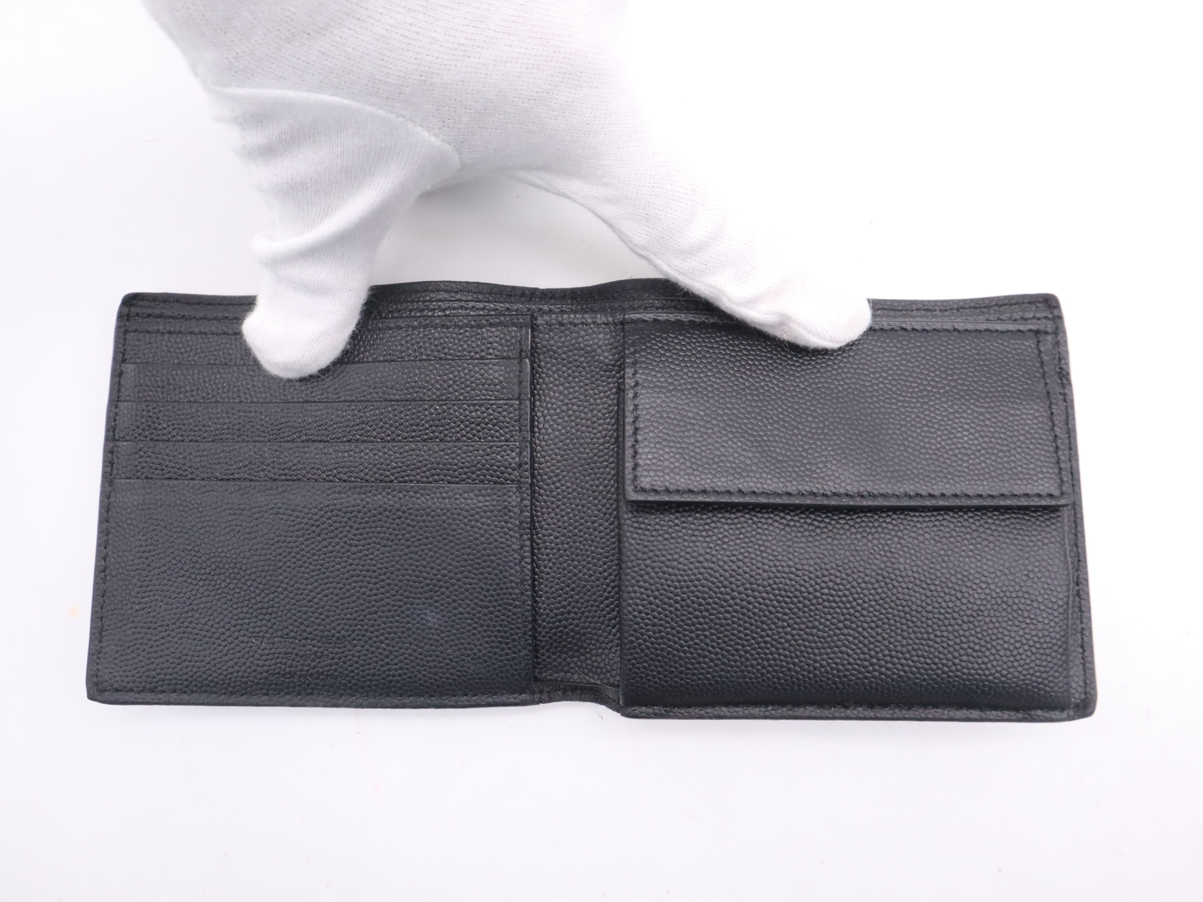 Grain de Poudre Embossed Leather East/West Wallet Cassandra — view 8