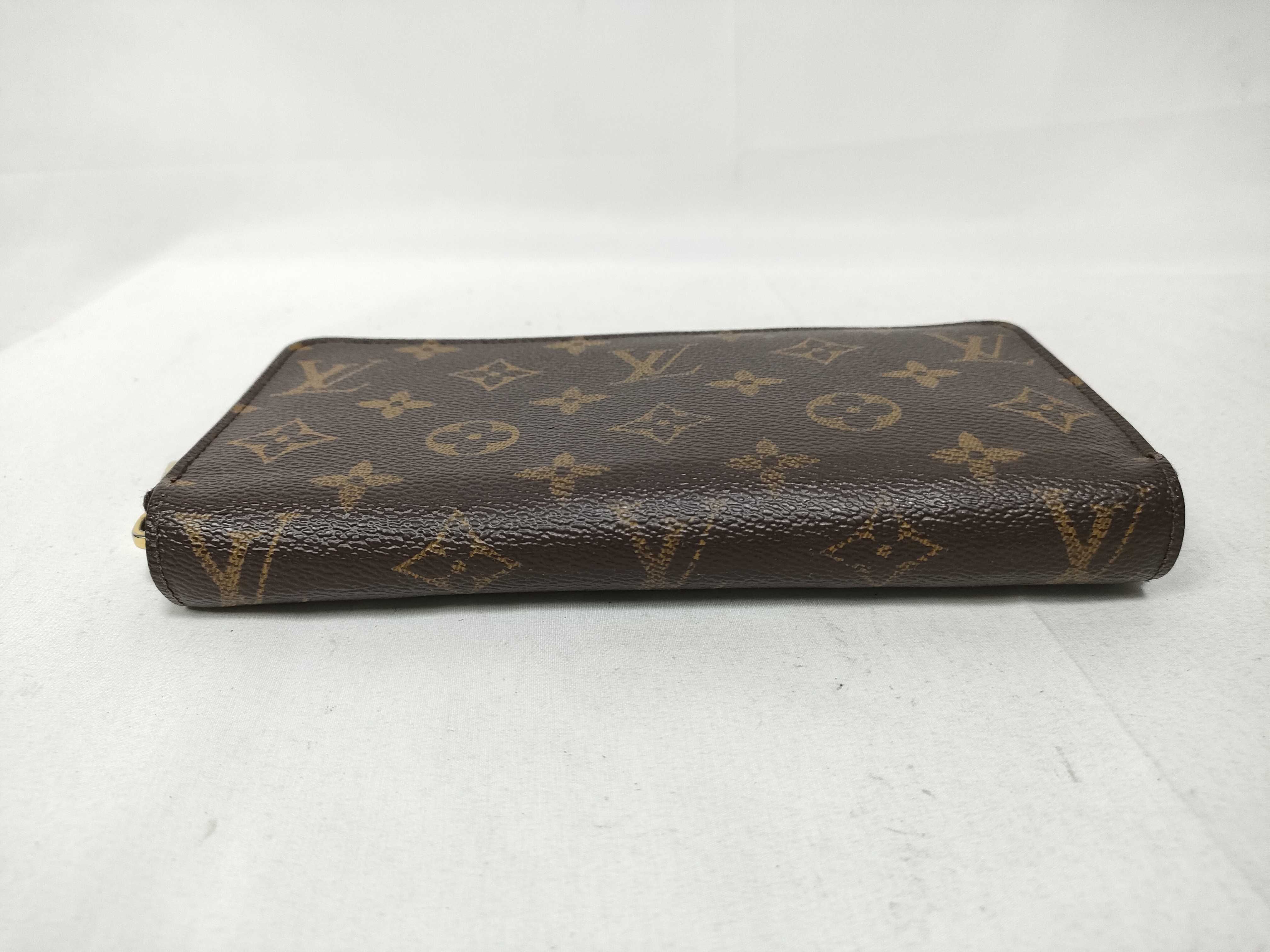 Monogram Zippy Wallet M41895 Louis Vuitton Wallet — view 5