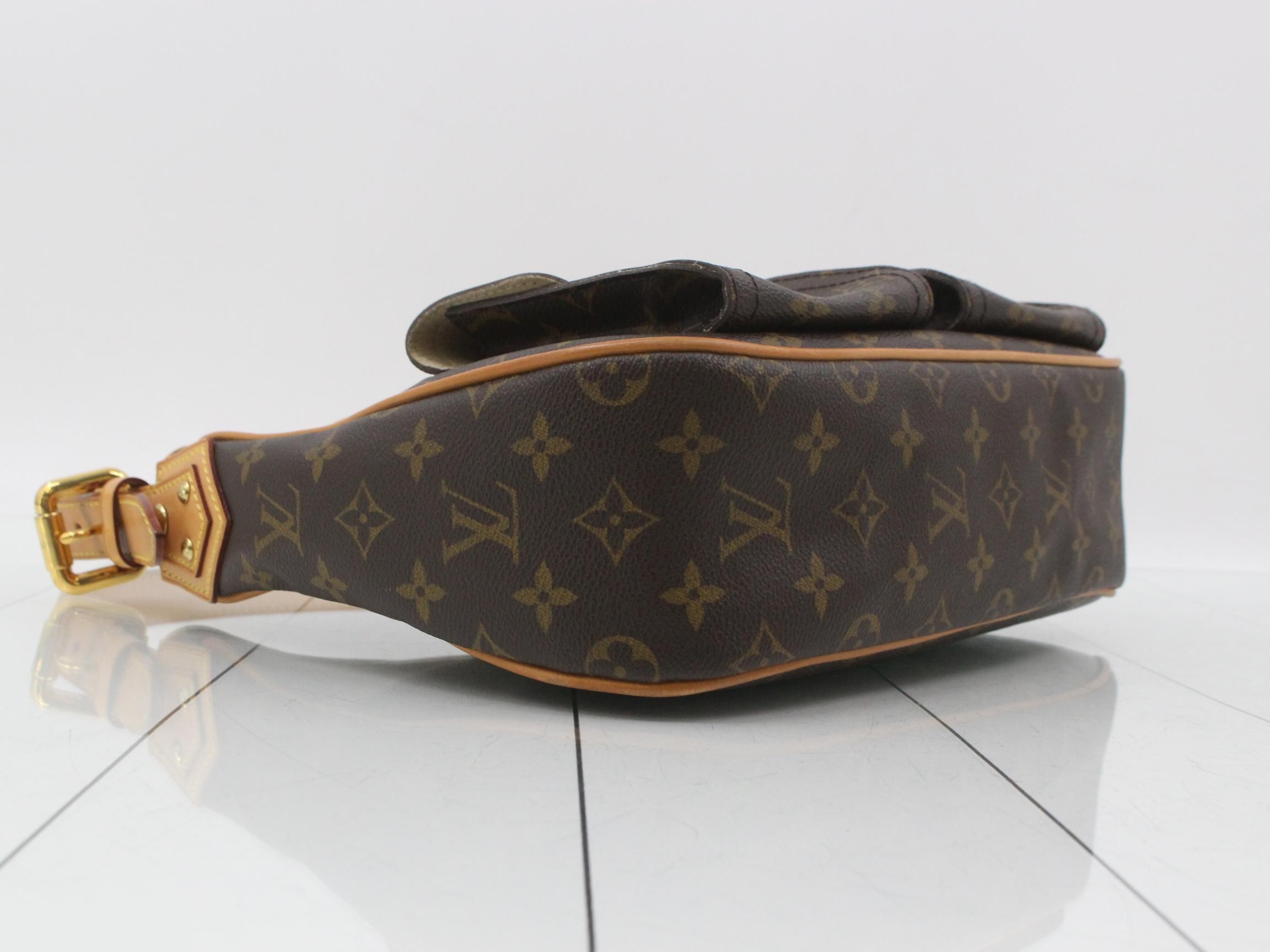 Monogram Hudson GM 2-Way Shoulder Bag — view 5