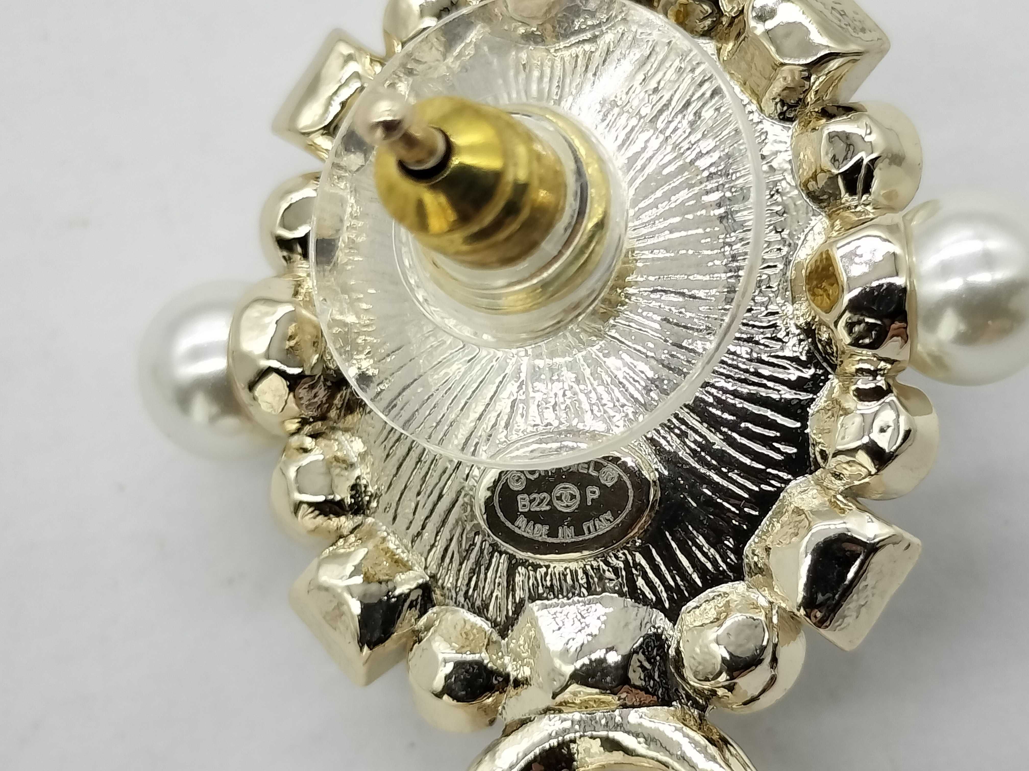 Coco Mark B22 P Faux Pearl Coco Mark Earrings — view 4