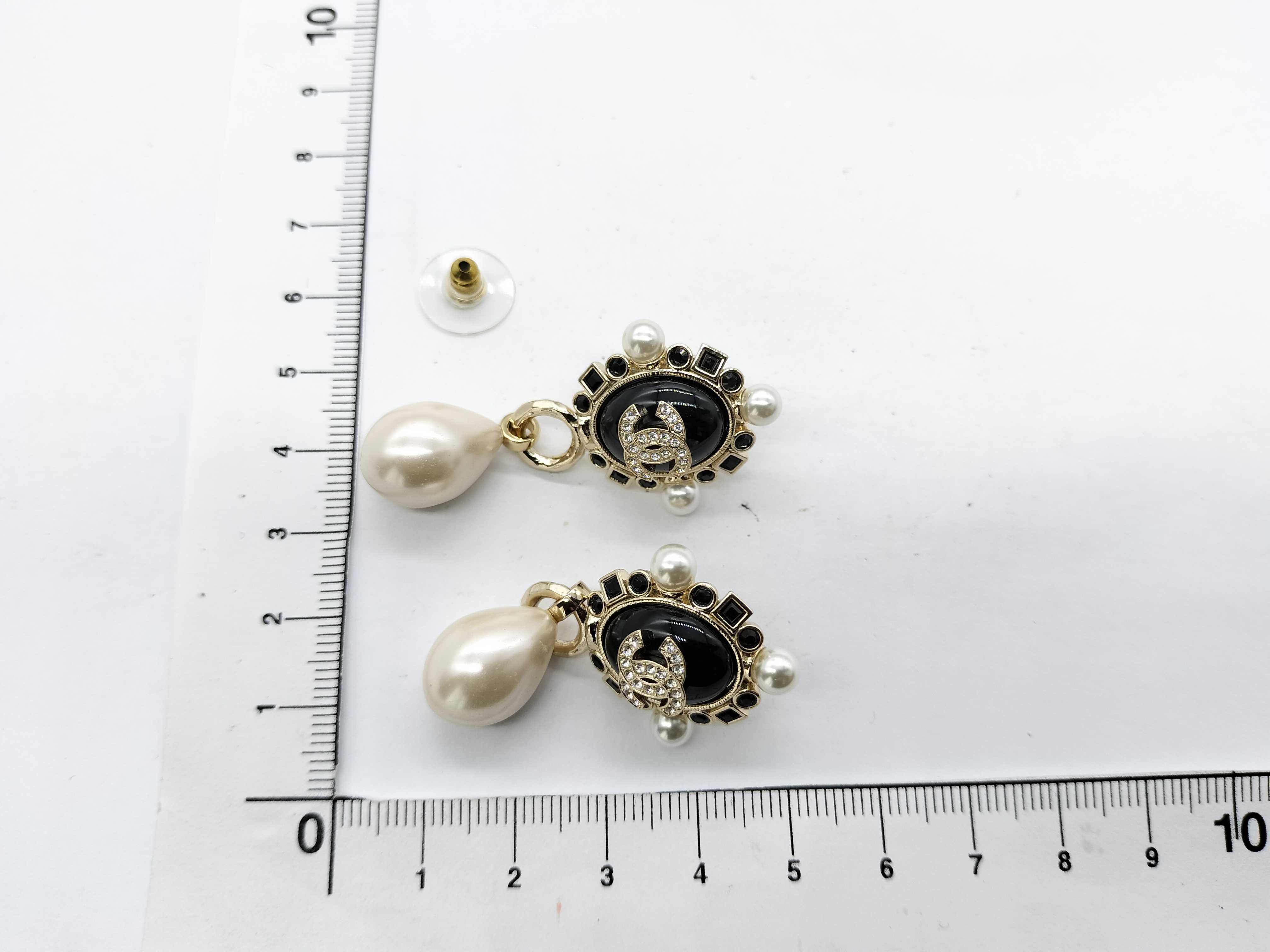 Coco Mark B22 P Faux Pearl Coco Mark Earrings — view 7