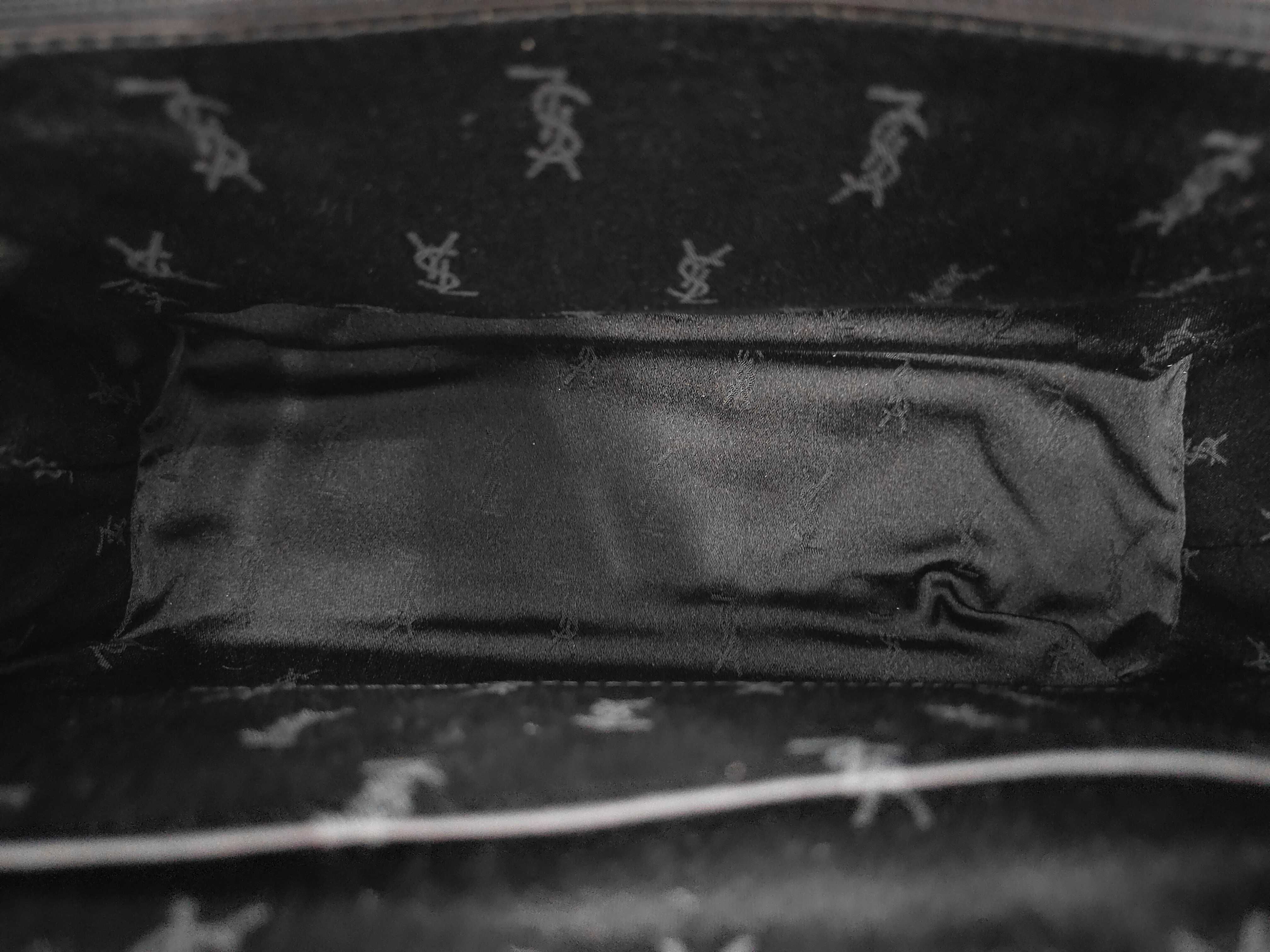 Leather Vintage One-Shoulder Square Logo Shoulder Bag — view 8