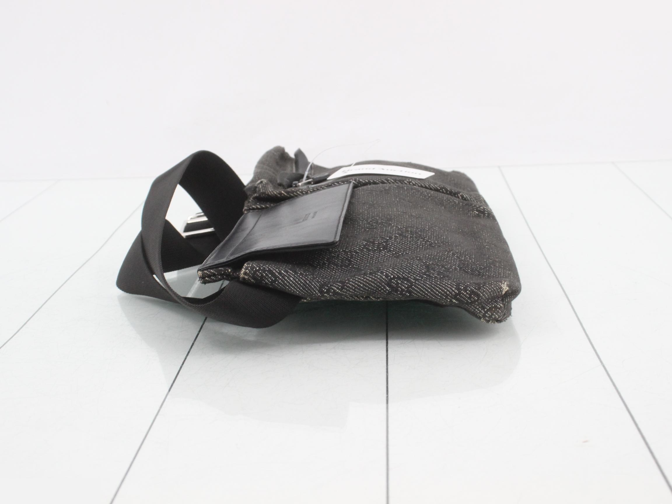 GG Canvas Waist Bag — view 4