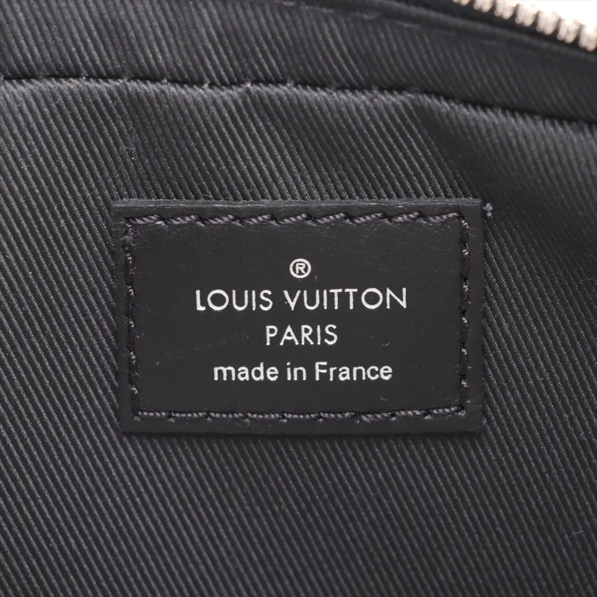 Damier Graphite 3D Trio Messenger N50017 Black RFID reaction available — view 12