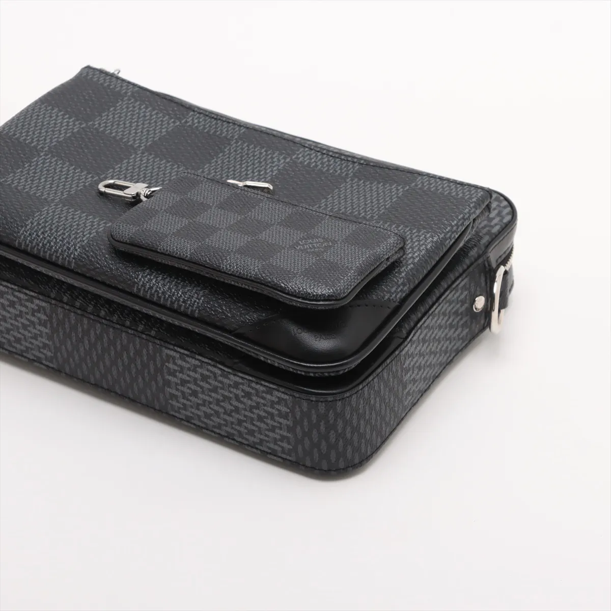 Damier Graphite 3D Trio Messenger N50017 Black RFID reaction available — view 5