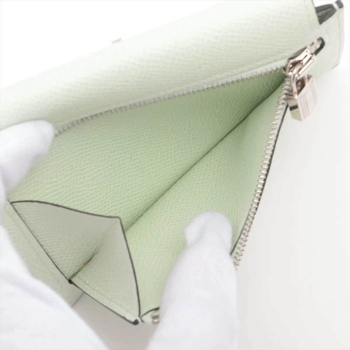Kelly Pocket Compact Vaux Epson Coin Case Vert Fizz Silver Hardware U:2022 — view 5