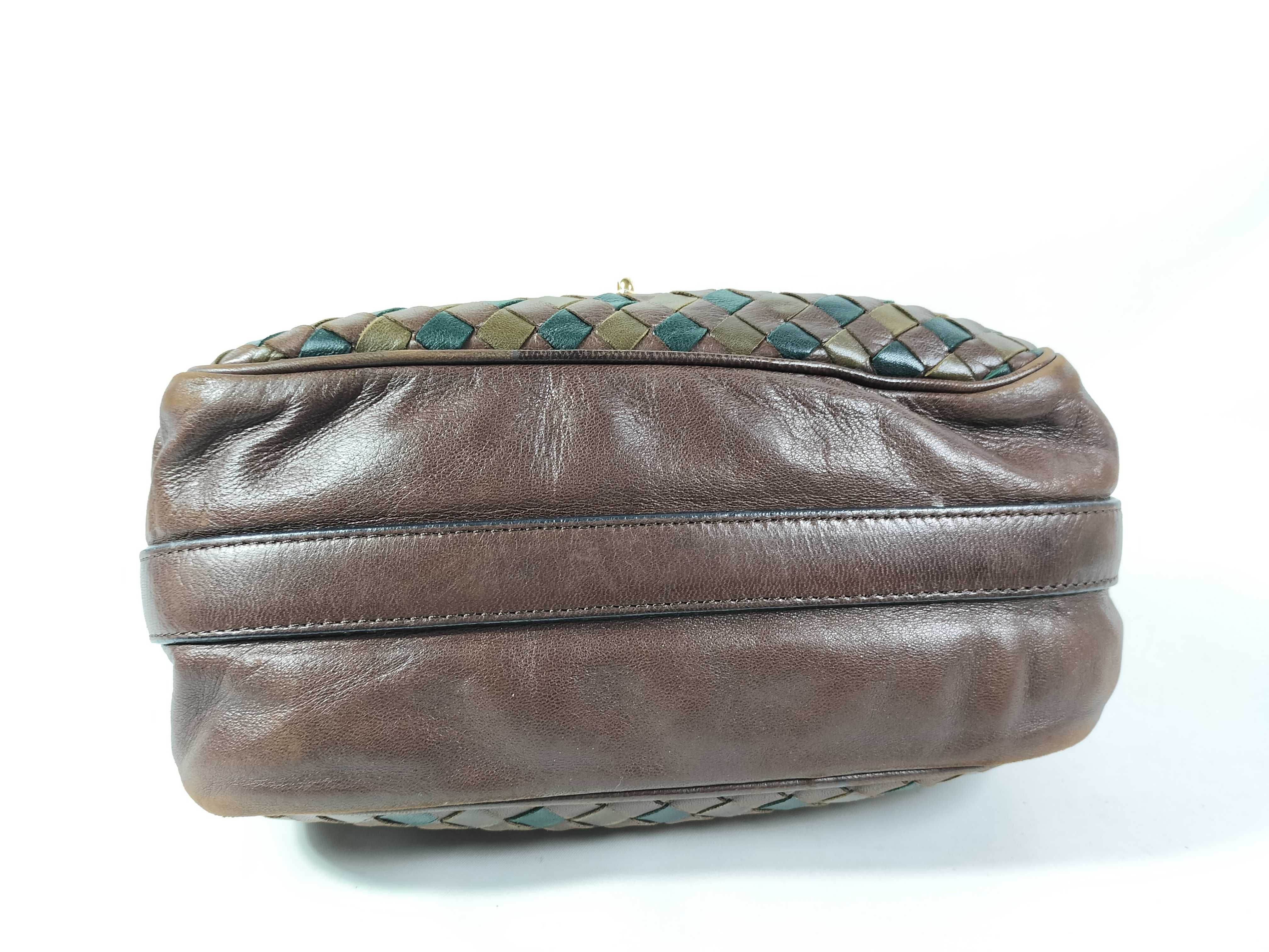 One-Shoulder Bag Leather Intrecciato Shoulder Bag — view 6