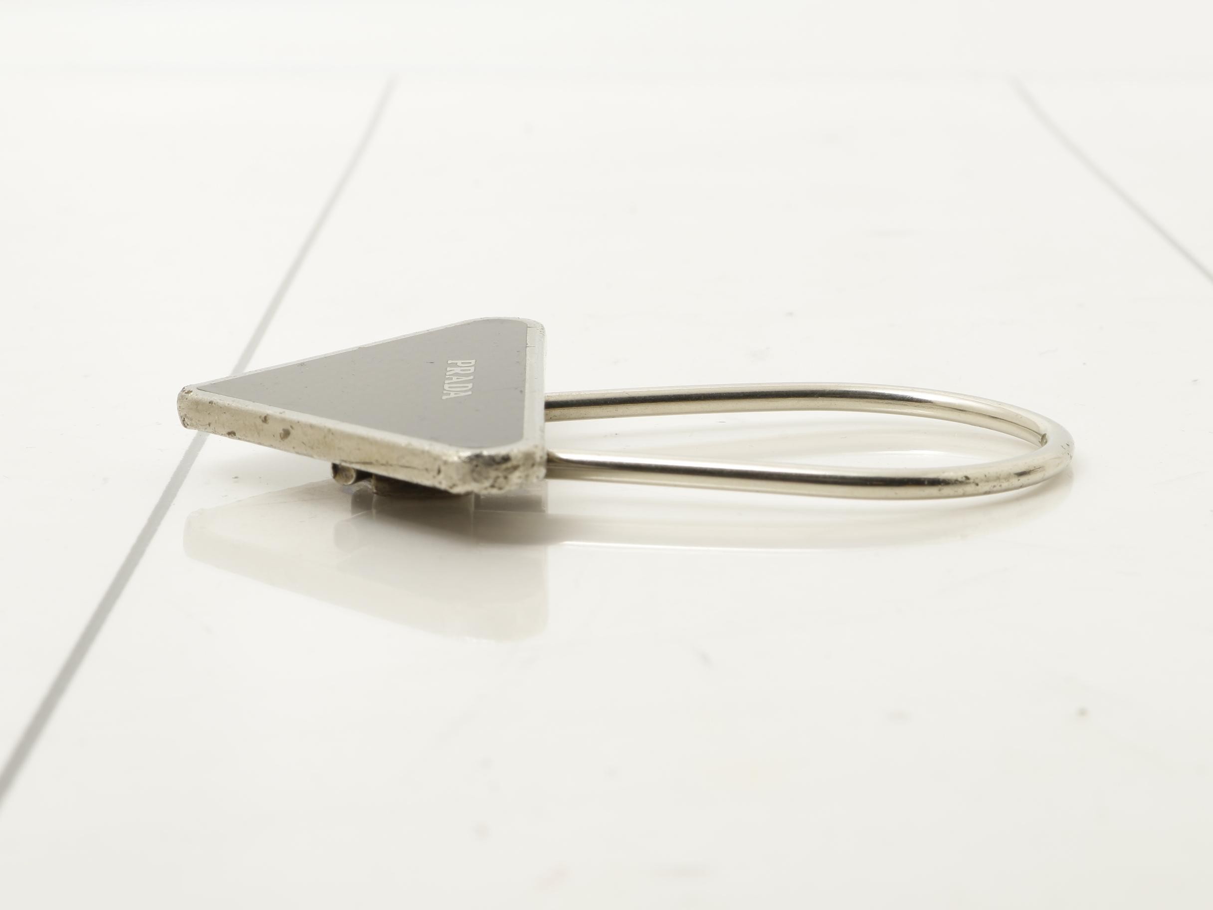 Other lines: Small items, accessories, keychains — view 3