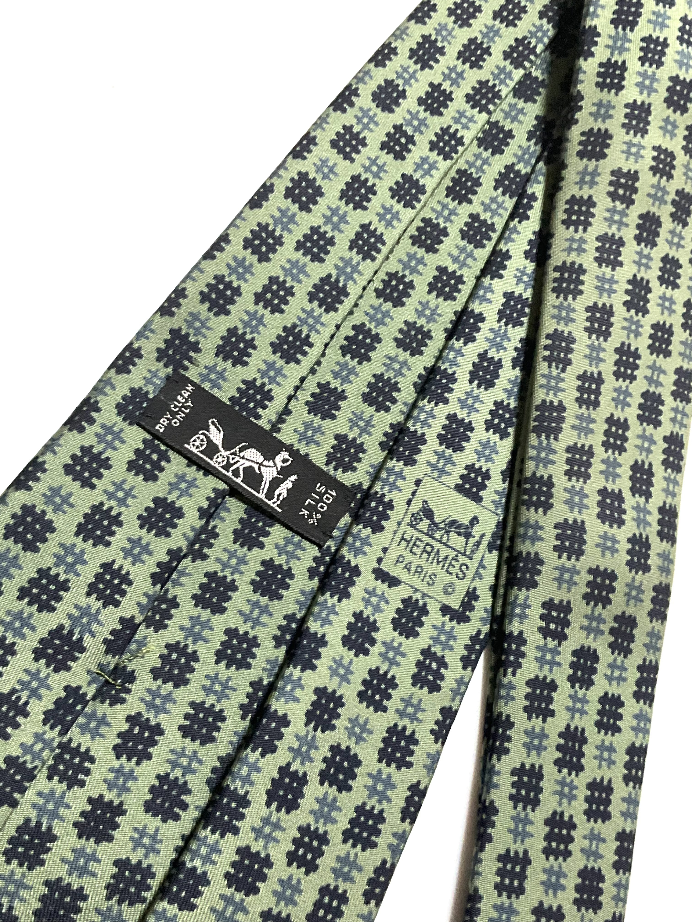 100% Silk Tie and Other Accessories — view 5