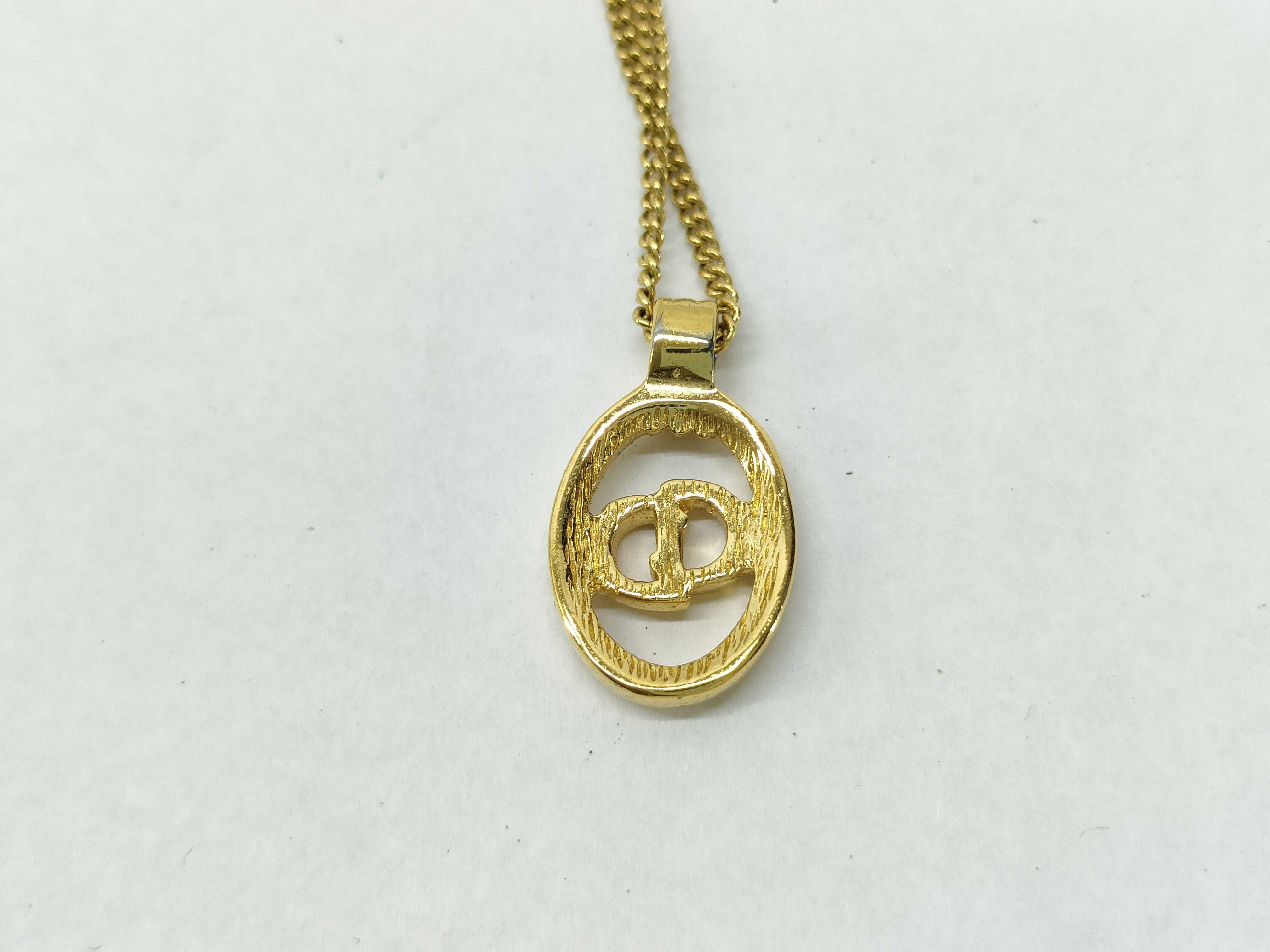 accessories necklace — view 2