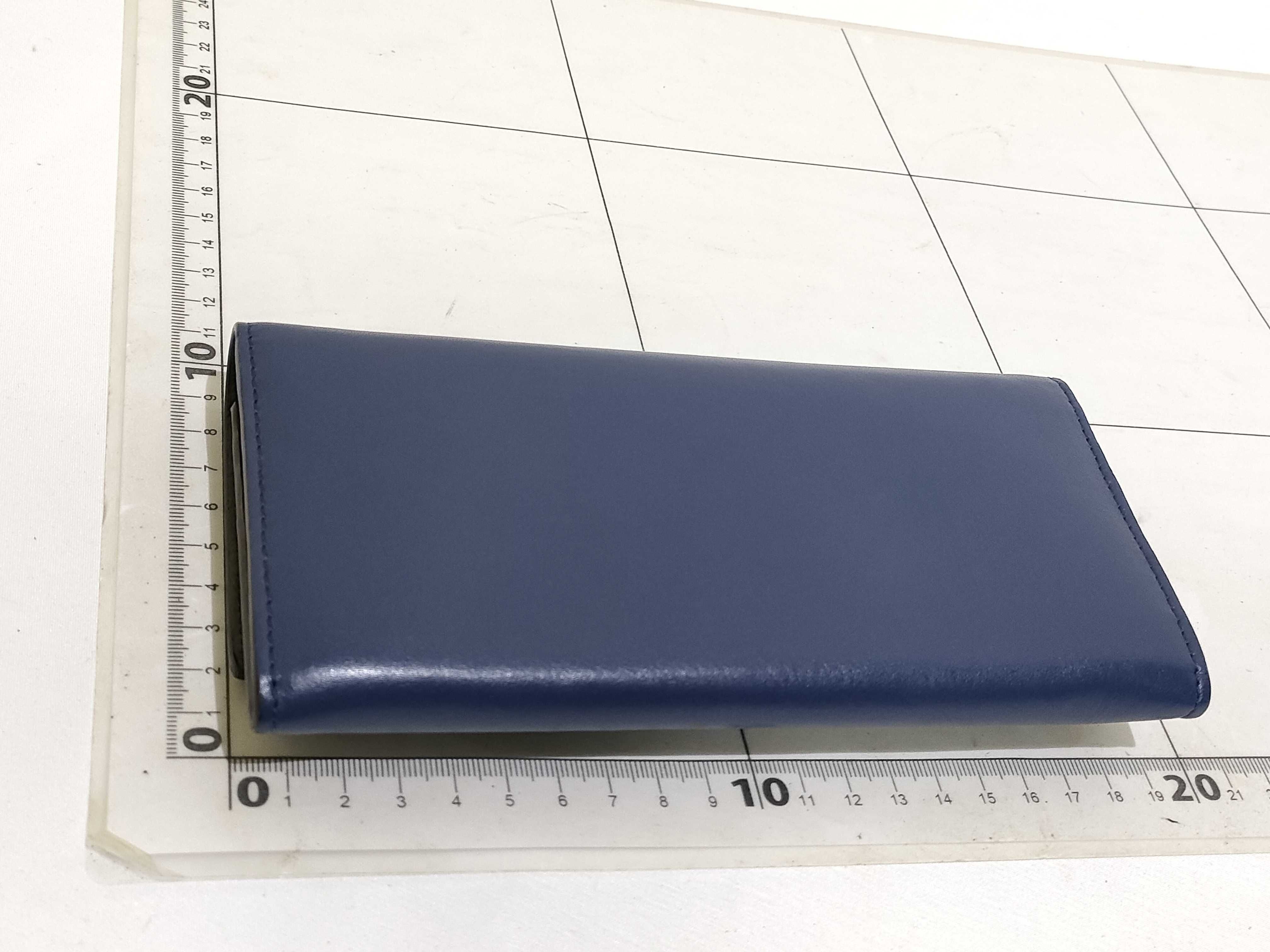 Peekaboo Long Wallet 8M0377 — view 2