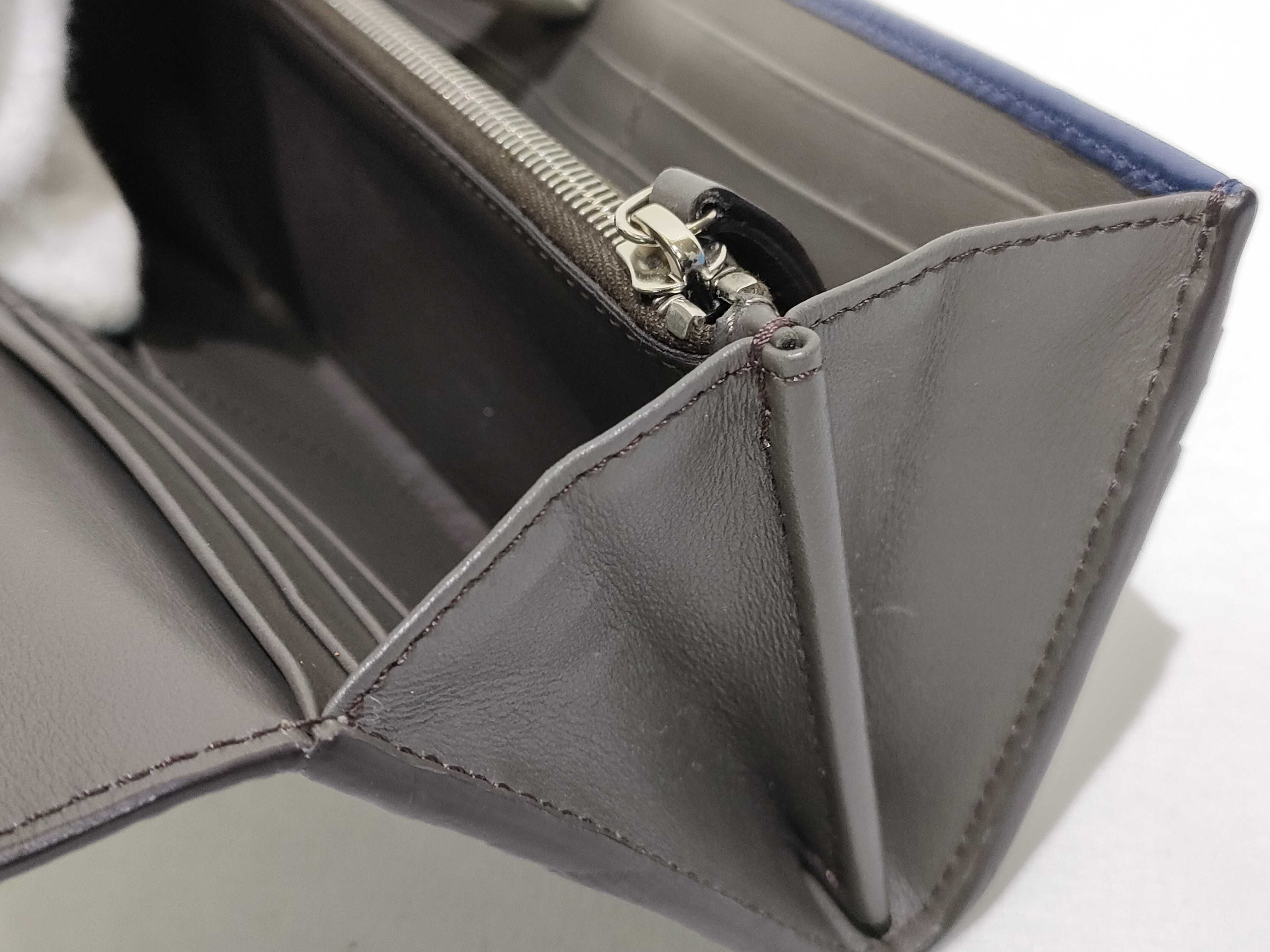 Peekaboo Long Wallet 8M0377 — view 15