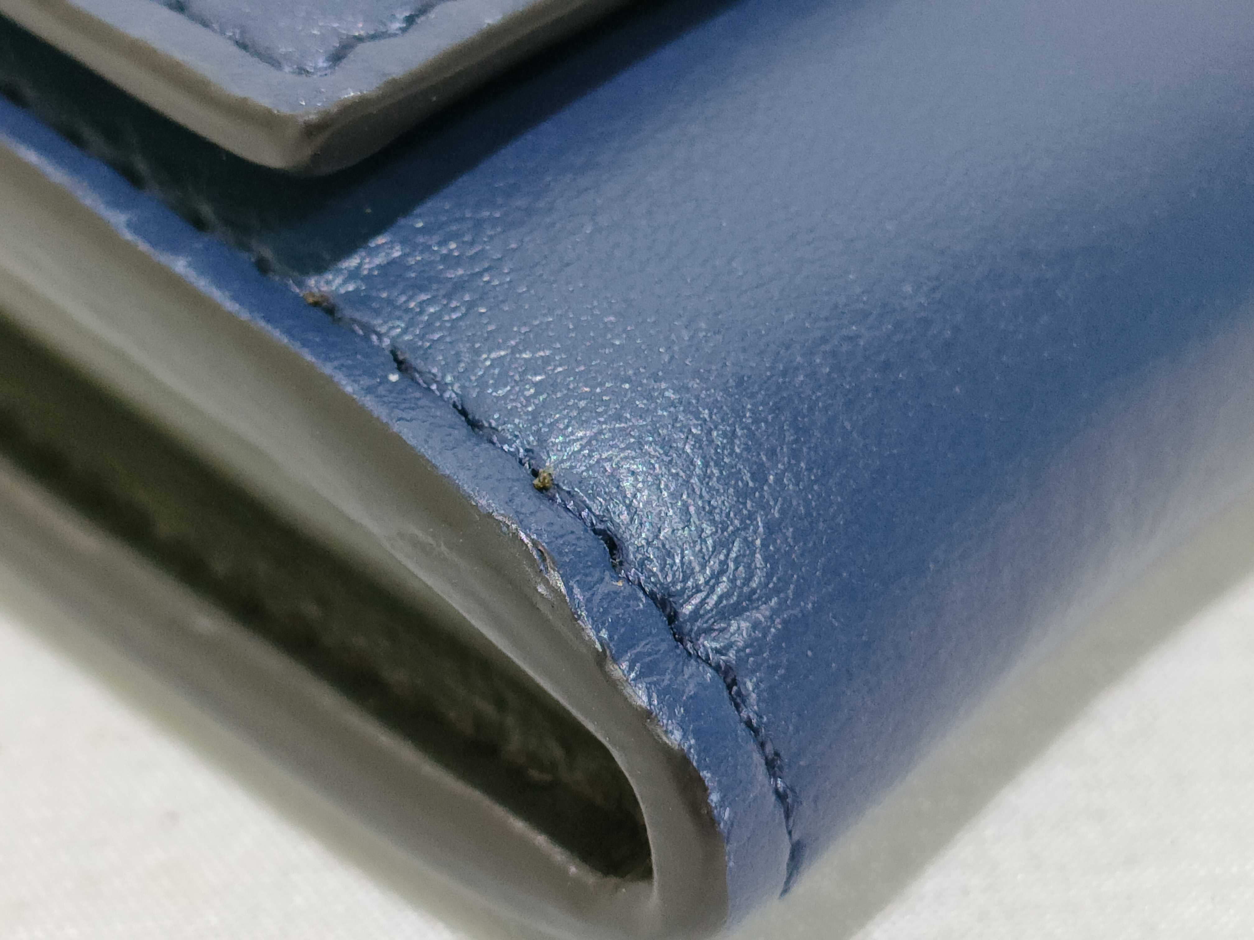 Peekaboo Long Wallet 8M0377 — view 4