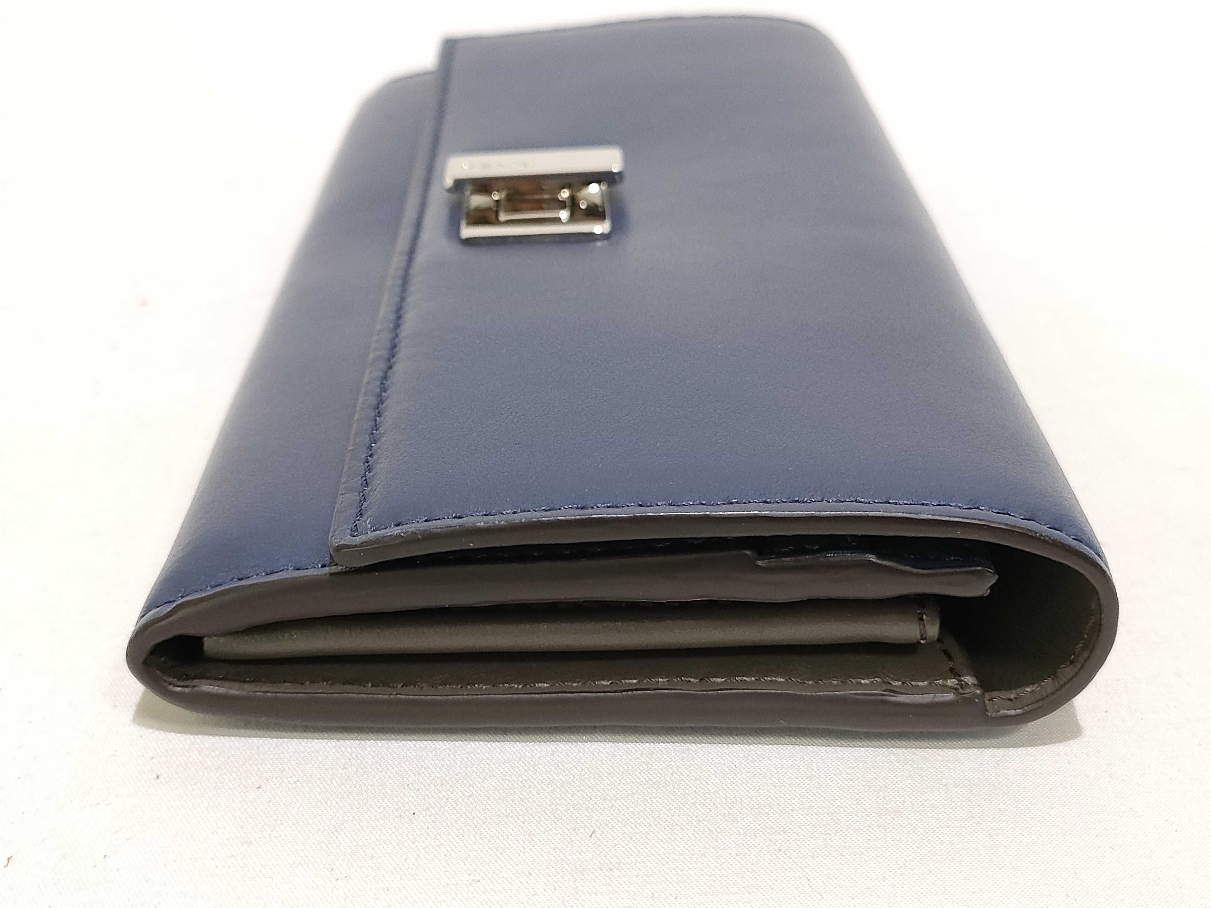 Peekaboo Long Wallet 8M0377 — view 5