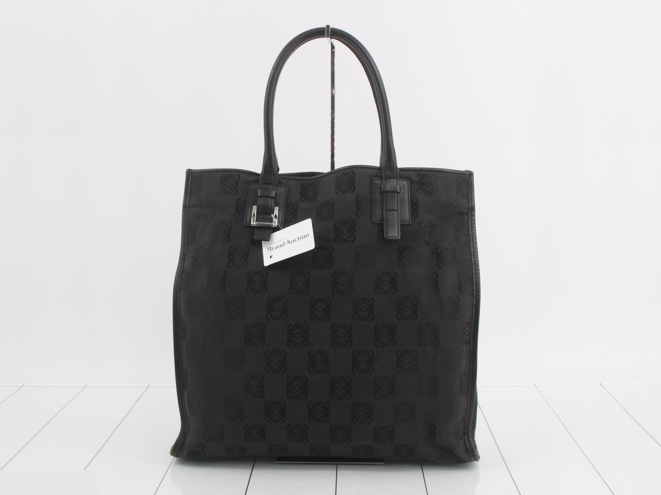 Other lines: Bags and tote bags
