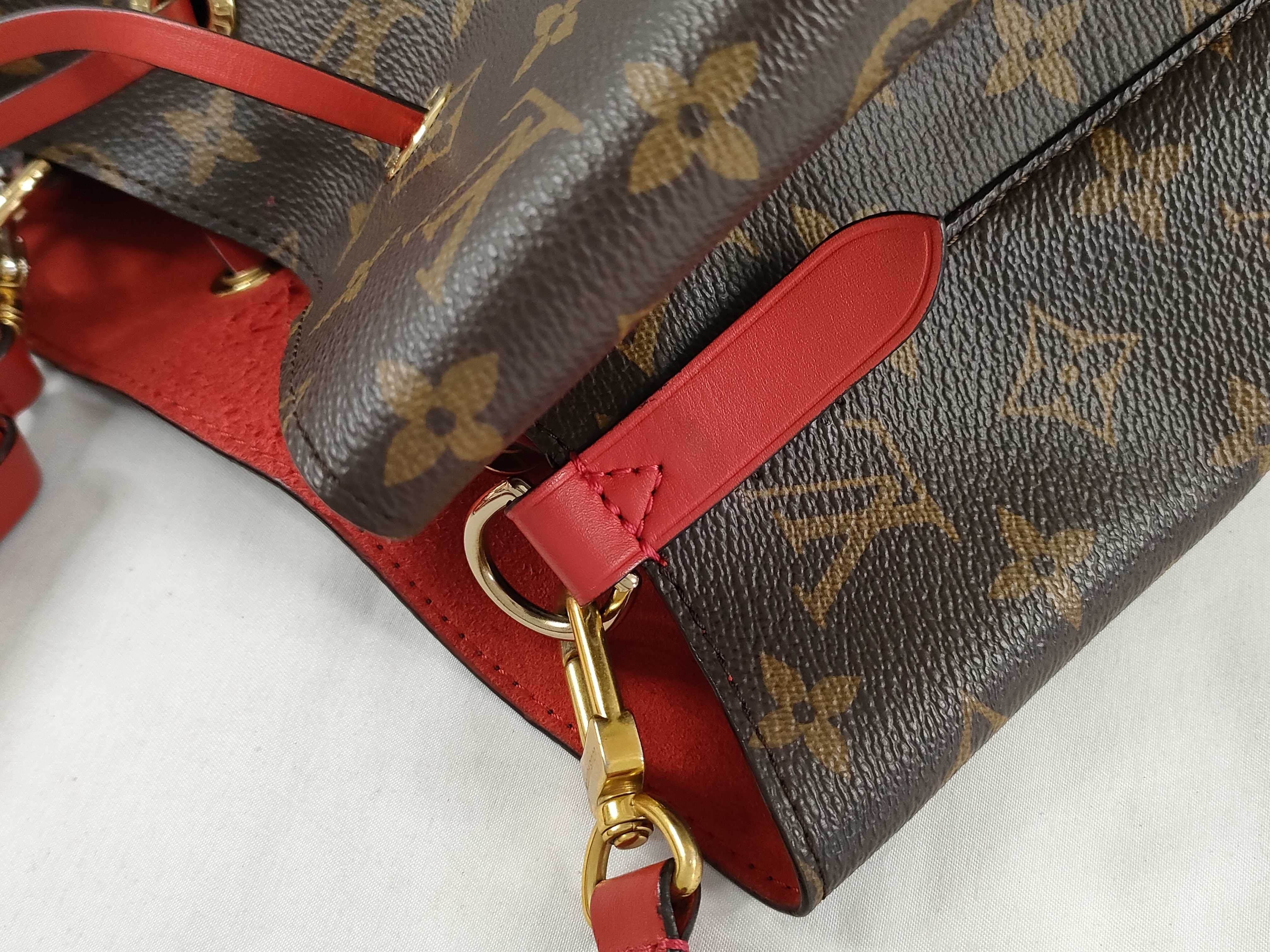 Monogram Louis Vuitton Bucket Shoulder Bag — view 5