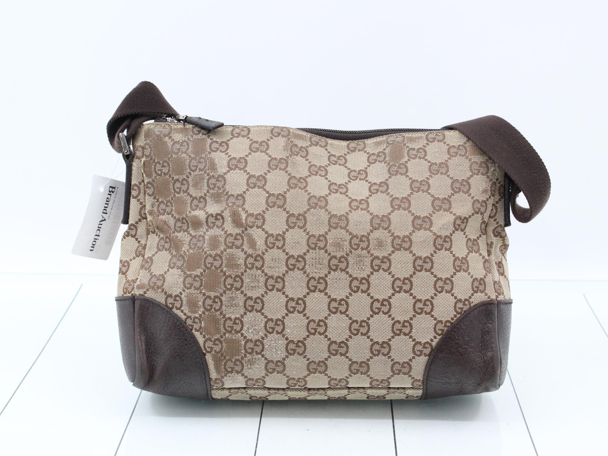 GG Canvas Shoulder Bag — view 2