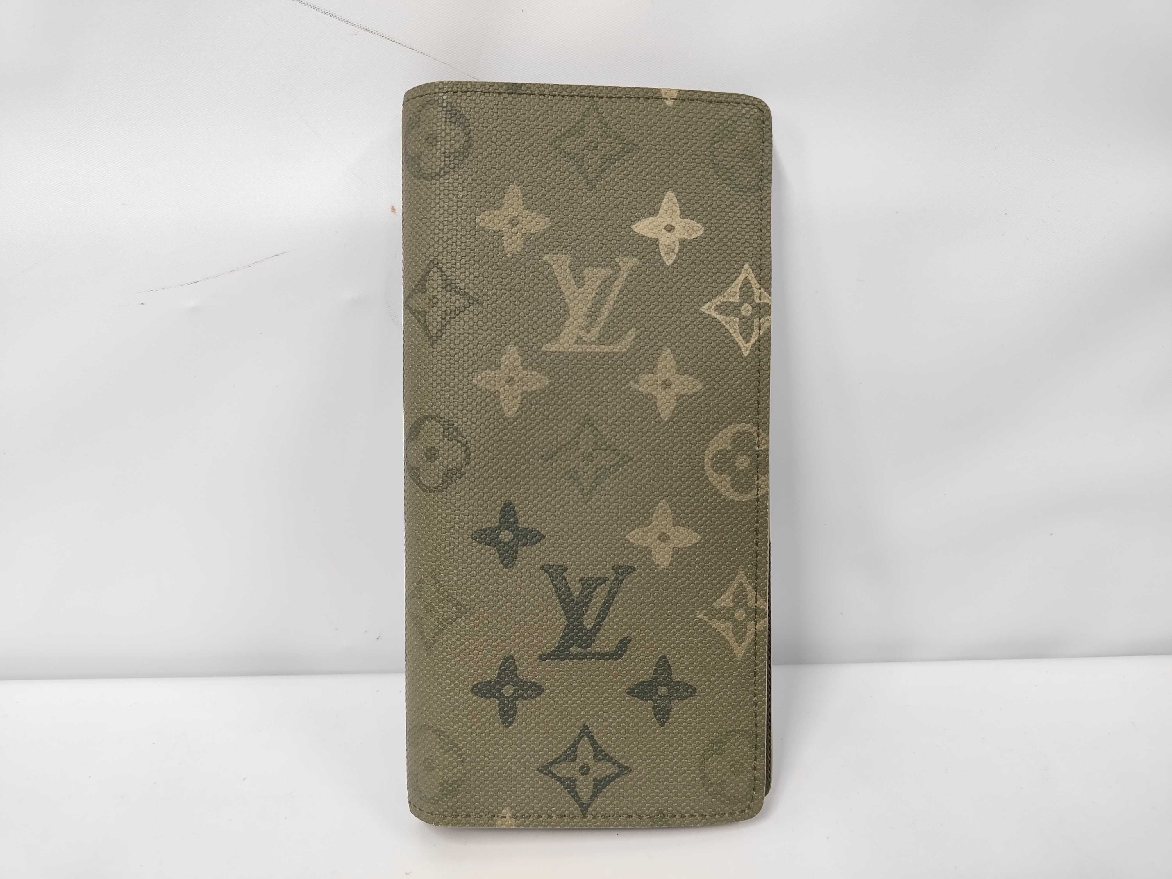 LV Surplus Portefeuille Brazza Khaki M27055/RFID Wallet